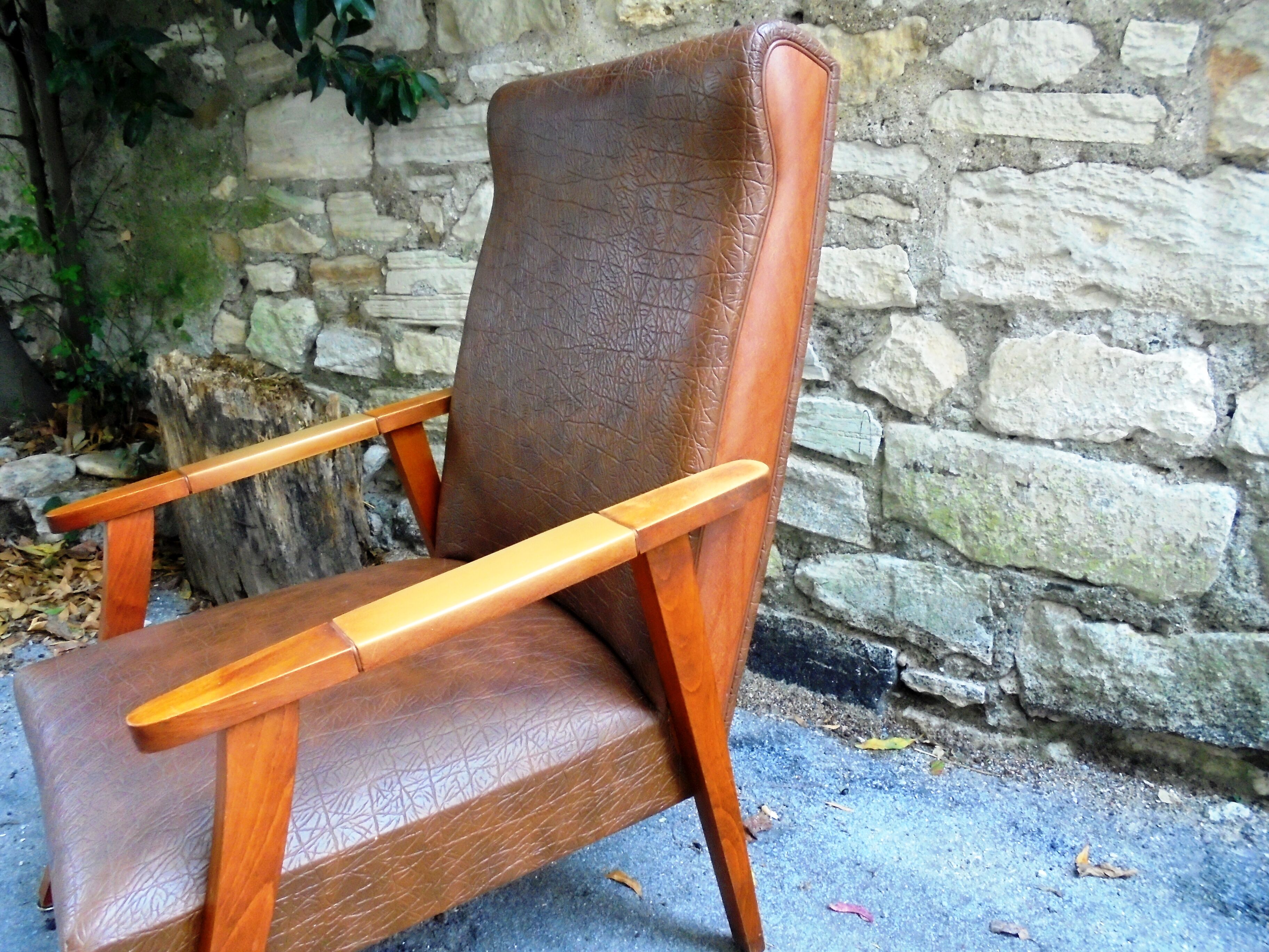 Vintage skai chair