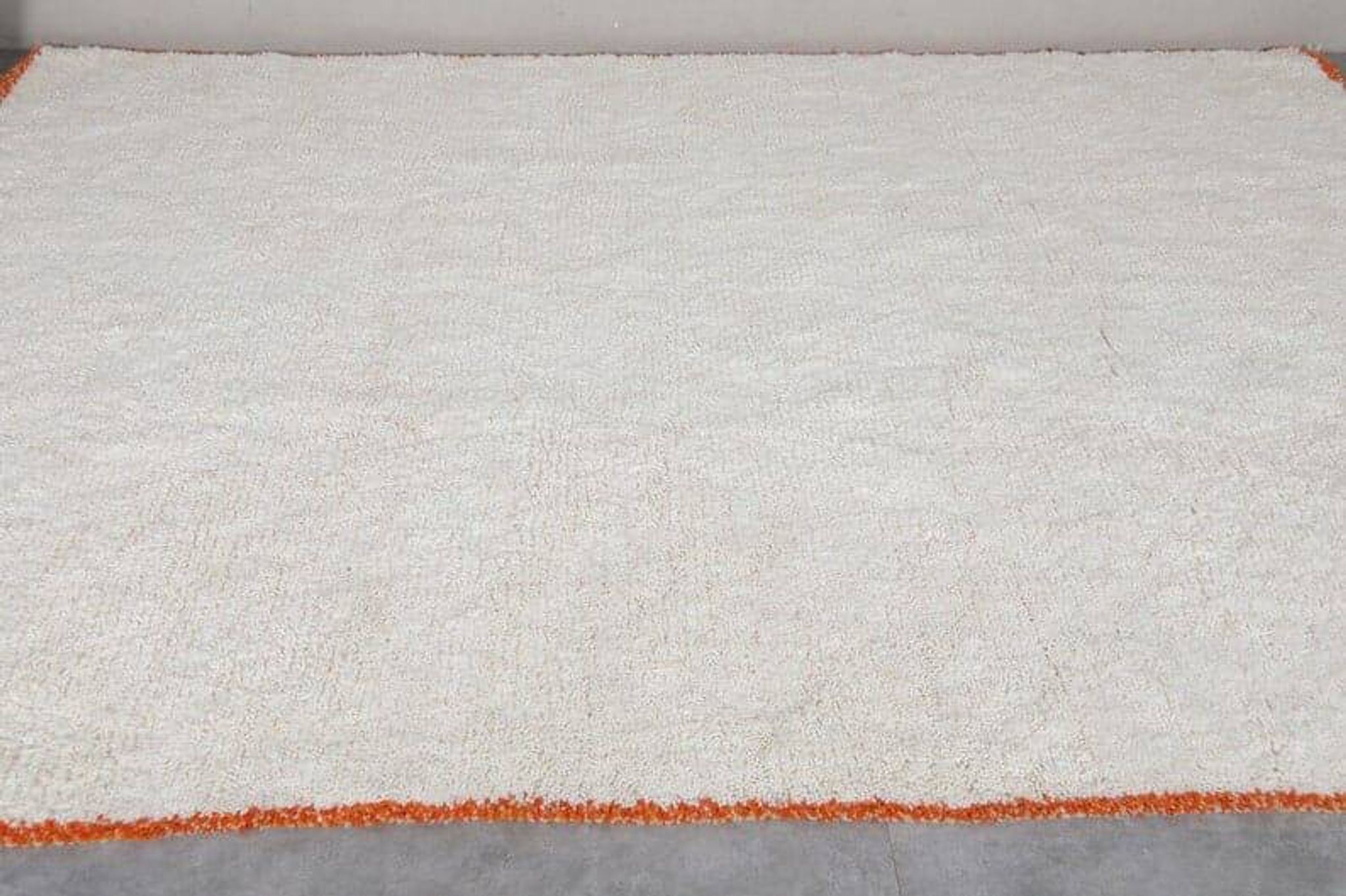 Handmade pure wool rug size 150 x 250 cm