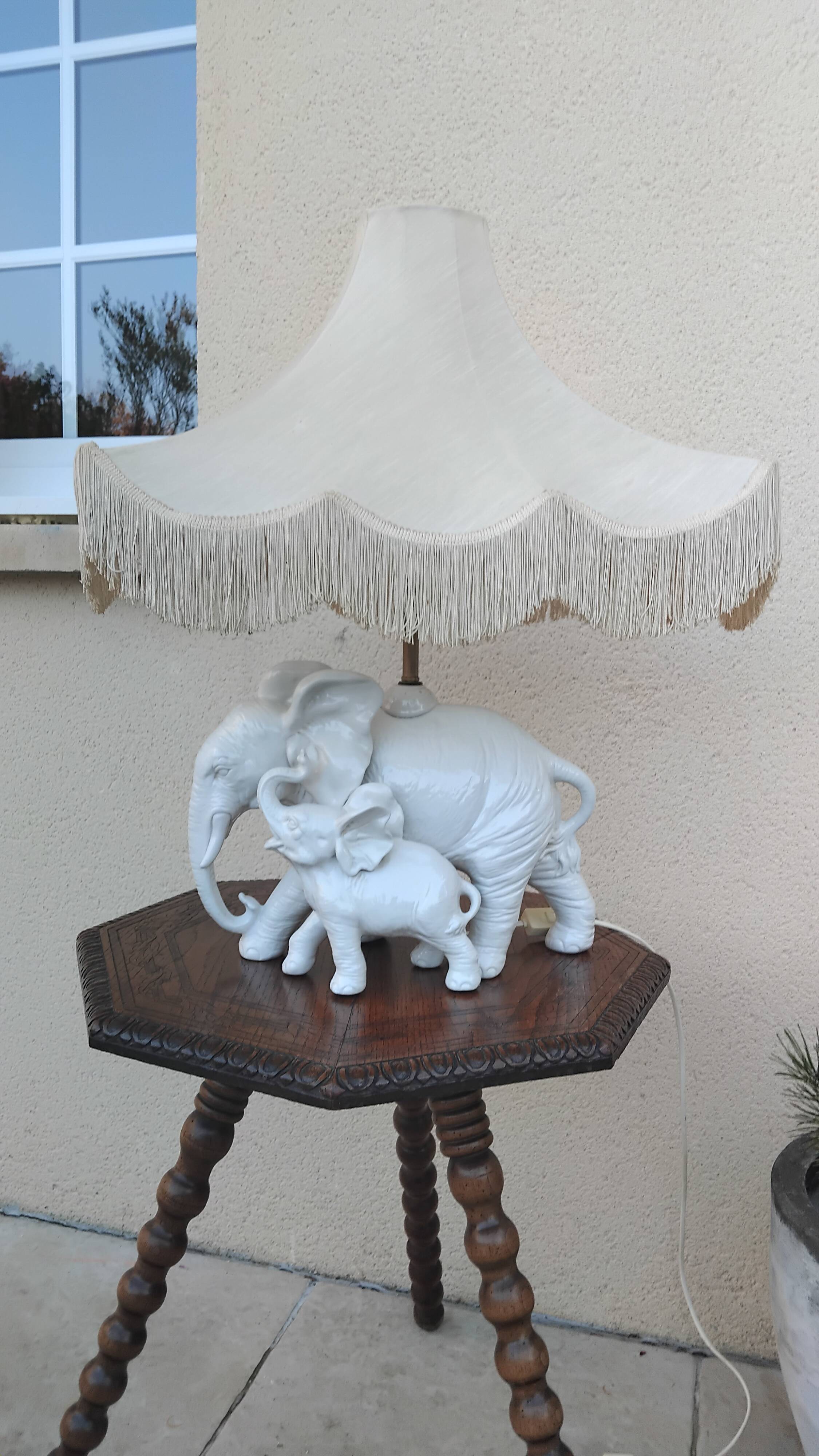 Elephant Bedside Table Lamp Elephant Pagoda Vintage 80s