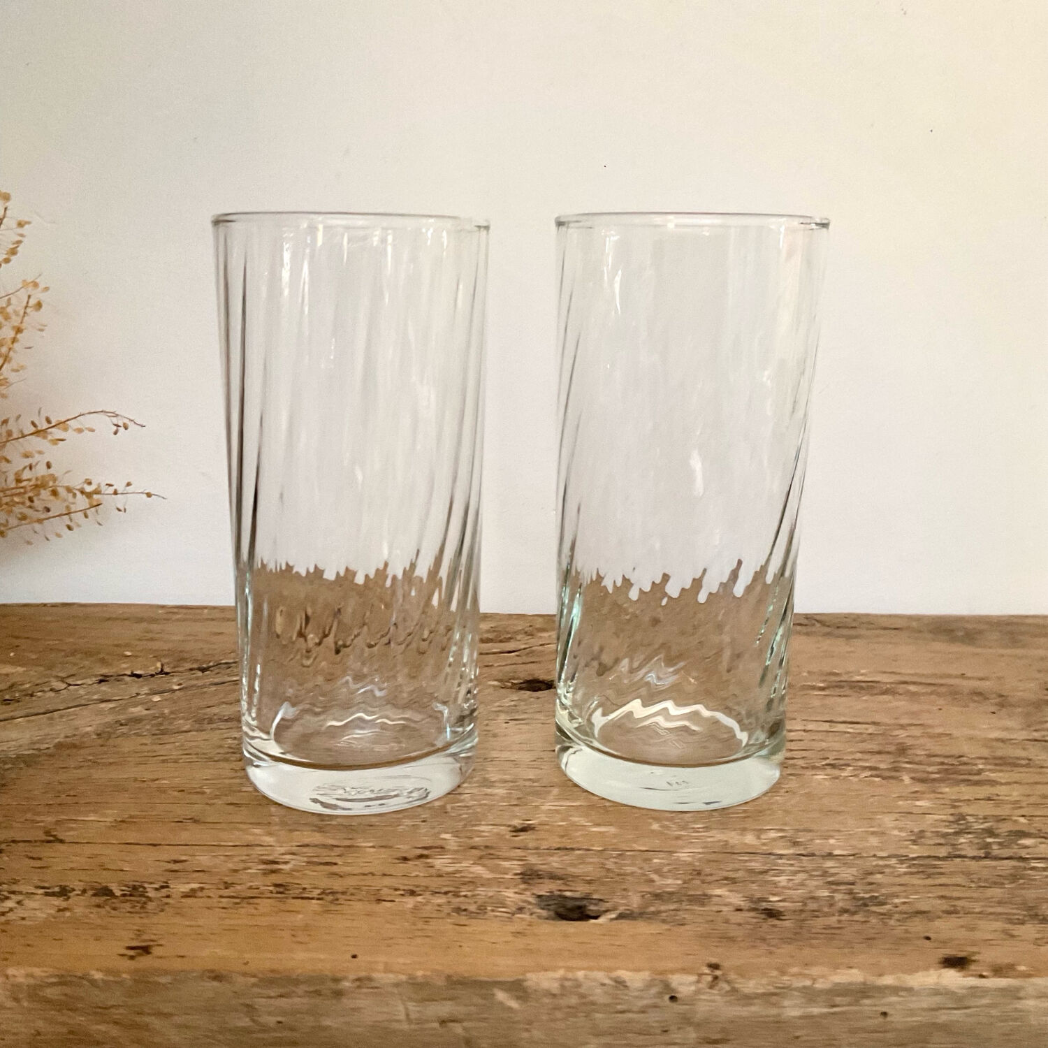 6 vintage twisted glasses