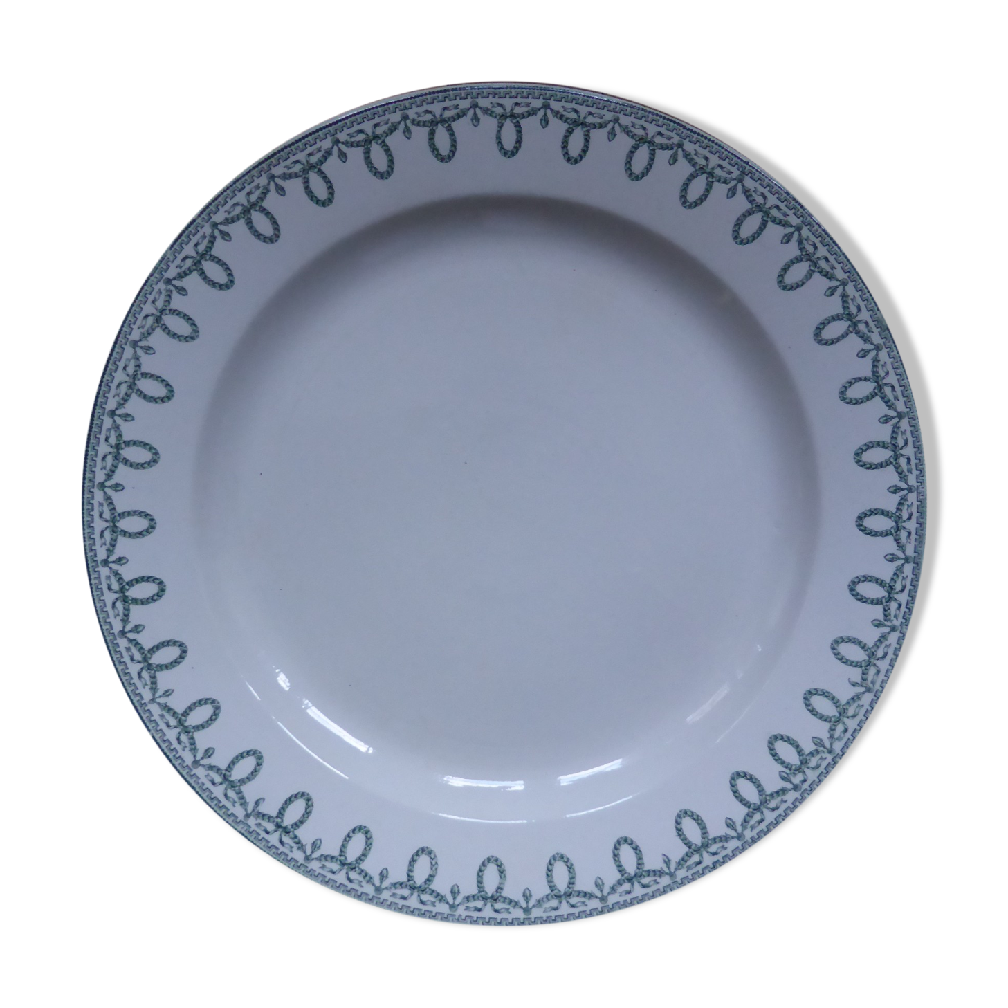 Round ironstone dish