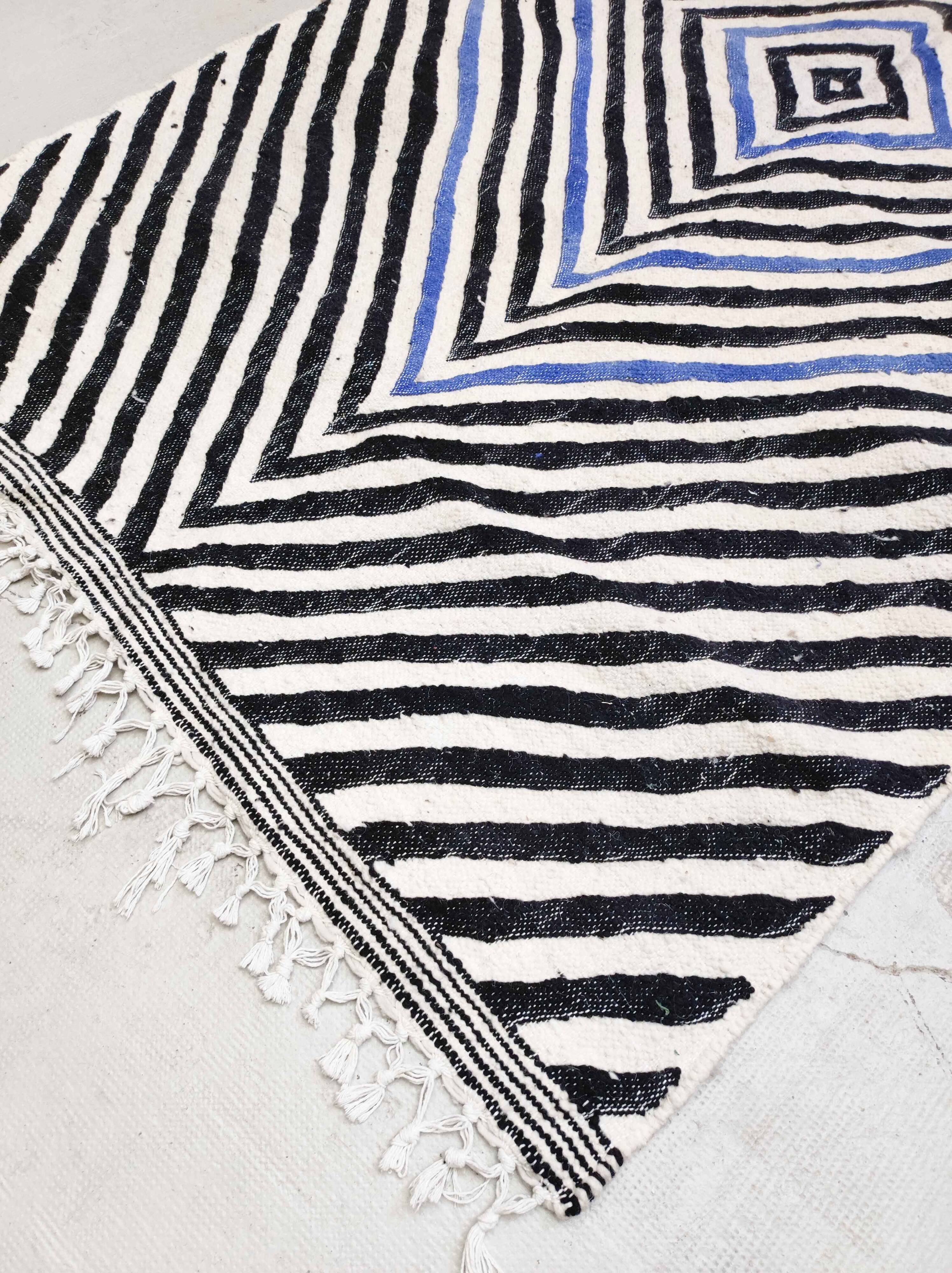 Moroccan Berber kilim blue, black and ecru 2.45x1.43m
