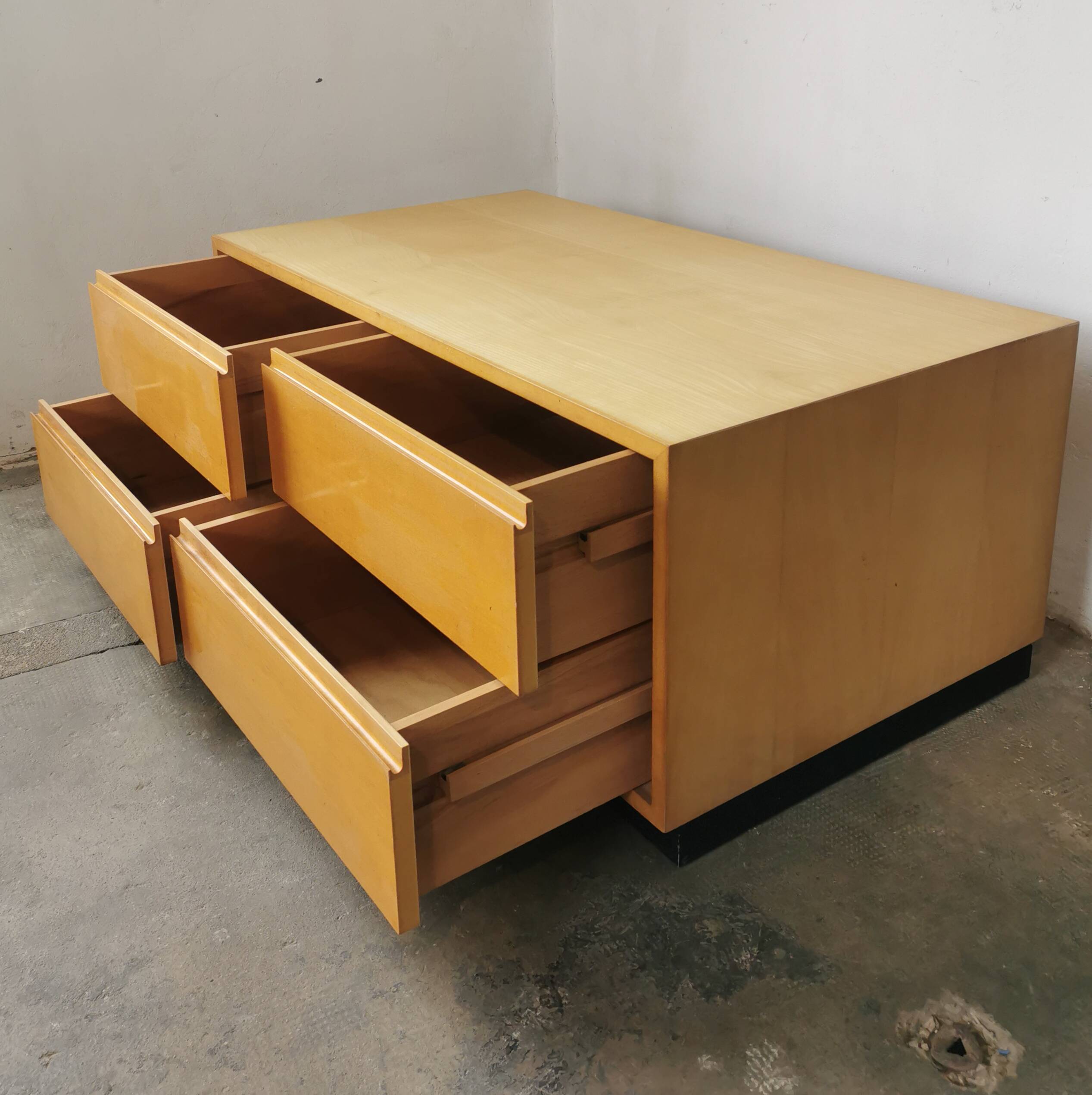 Wk Mobel low chest of drawers