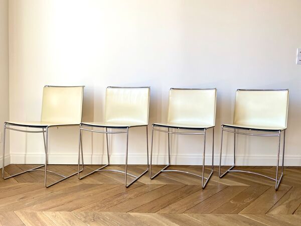 4 Chaises Fil Par pascal Mourgue Pour Ligne Roset