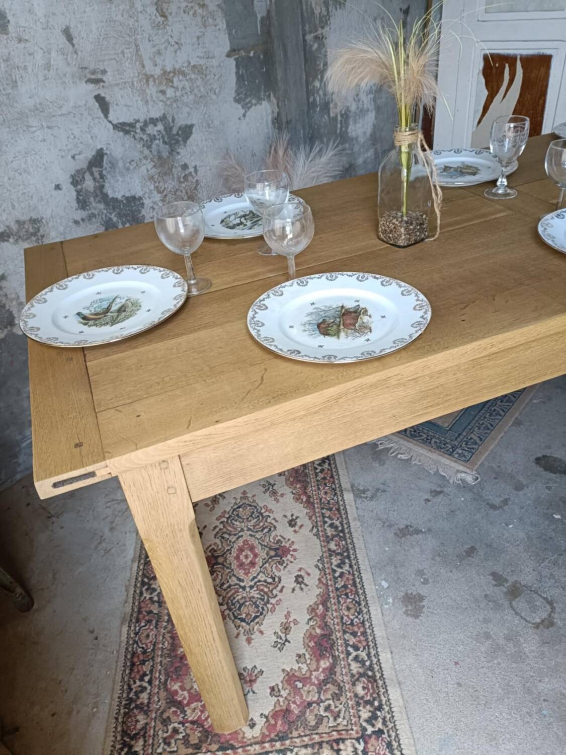 Farmhouse table
