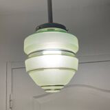 Opaline suspension