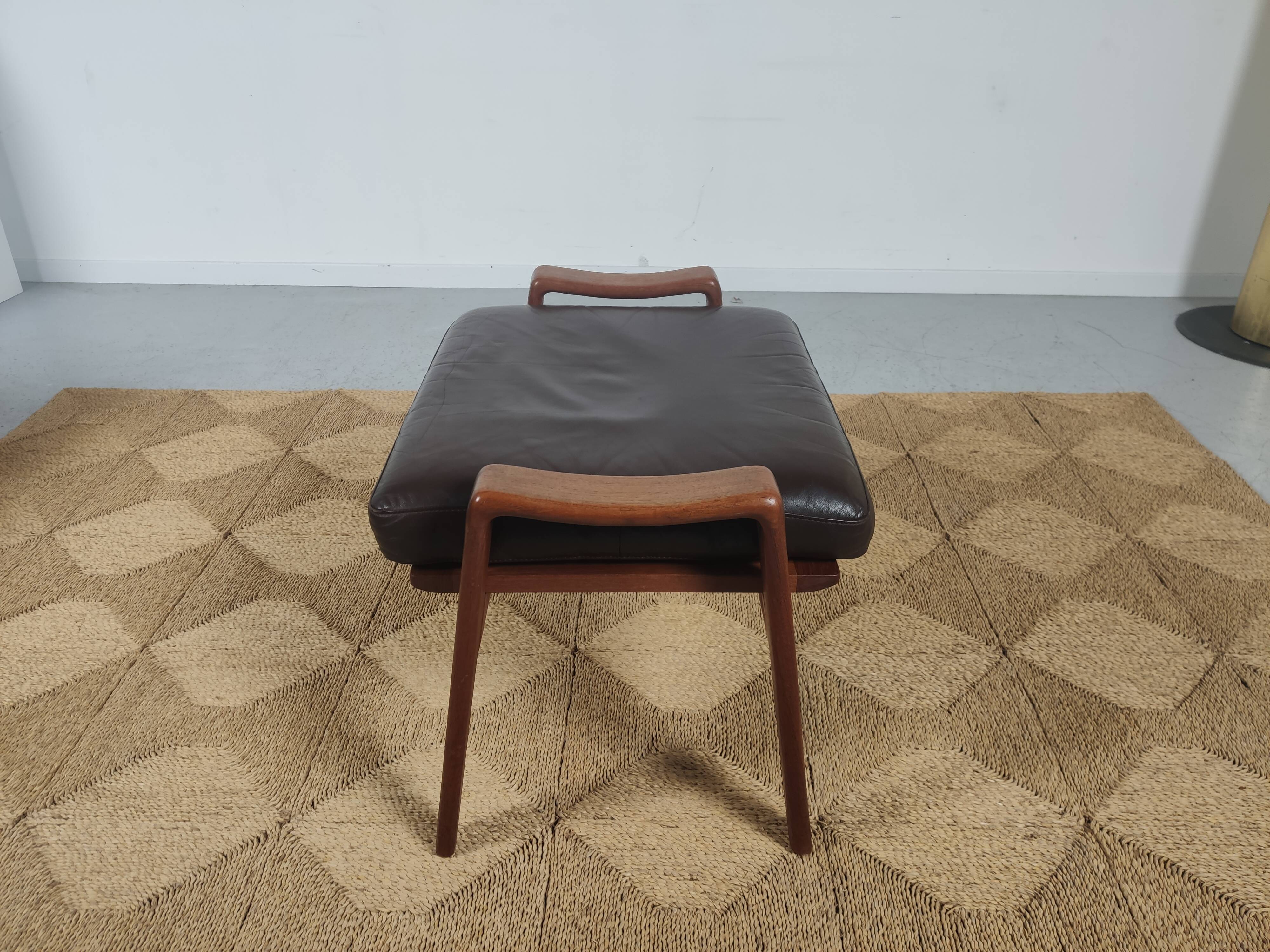 Leather and teak footrest Arne Wahl Iversen, Denmark 1960
