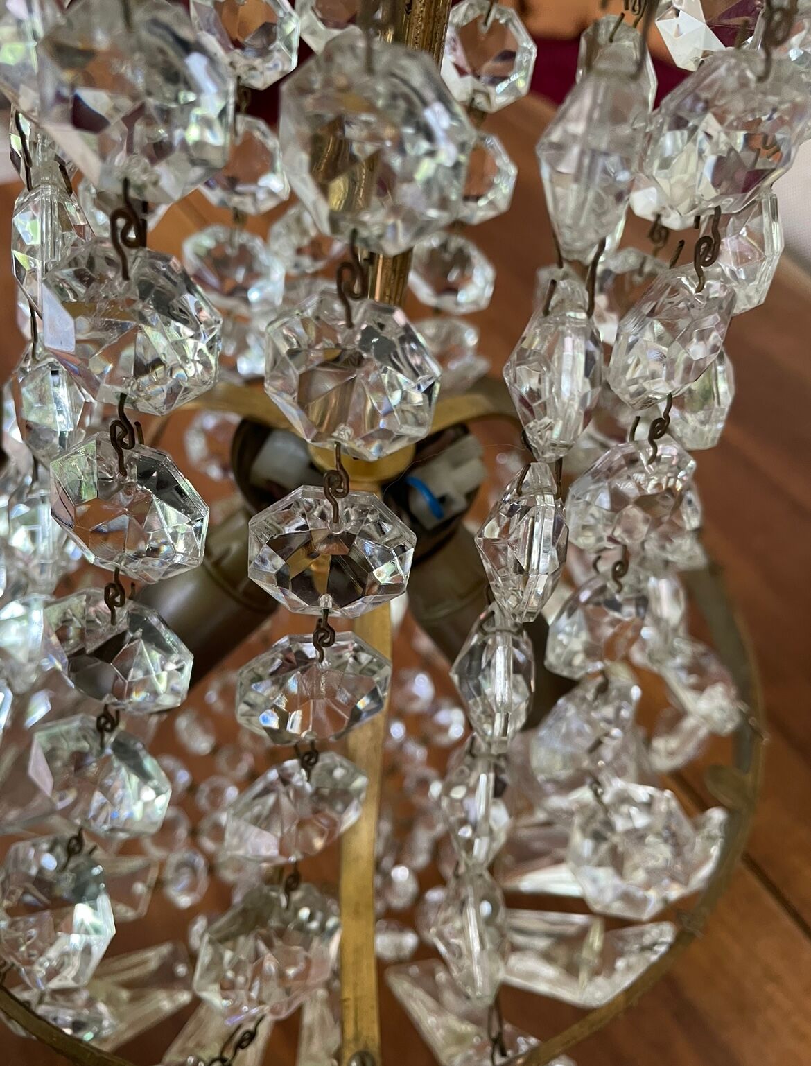 Chandelier pampilles D24