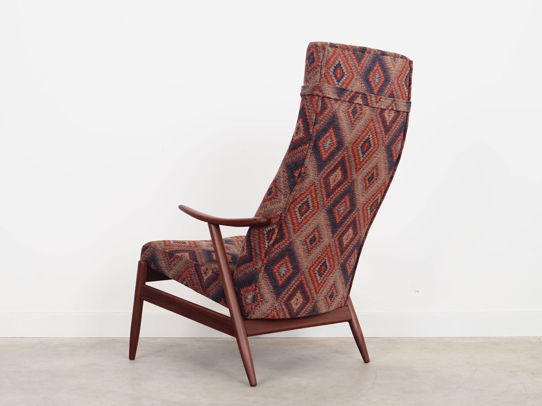 Fauteuil en teck, design danois, années 1970, production : Danemark