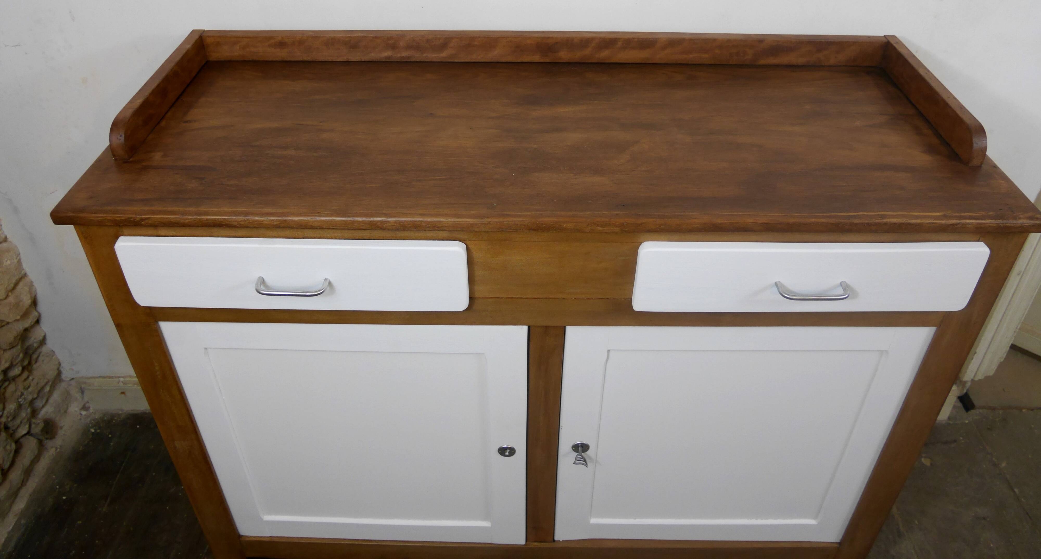 Parisian buffet wood kitchen