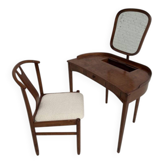 Coiffeuse et Chaise Modèle Brigitta par Carl Malmsten & Yngve Ekström