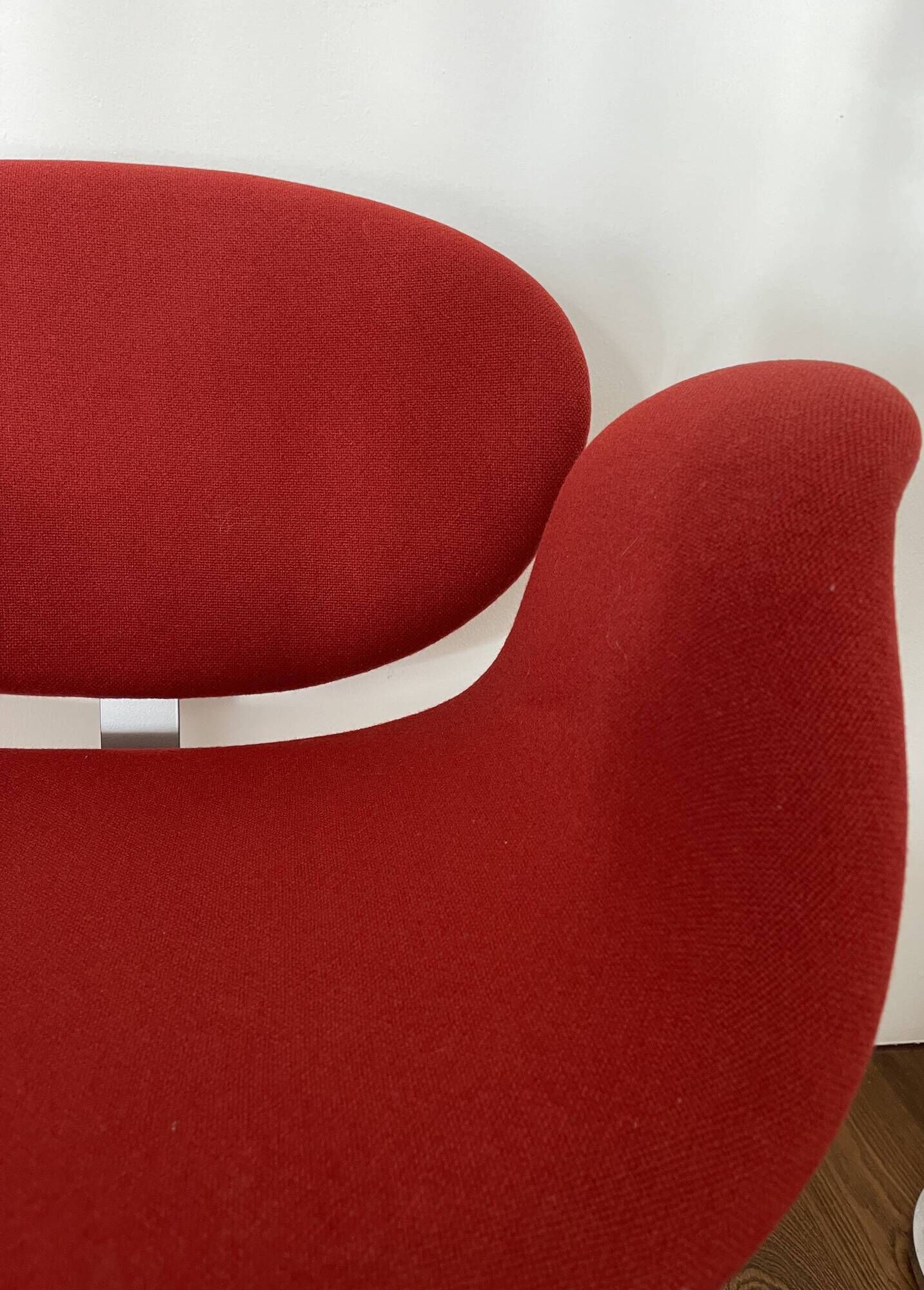 Little Tulip Swivel Armchair by Pierre Paulin for ARTIFORT