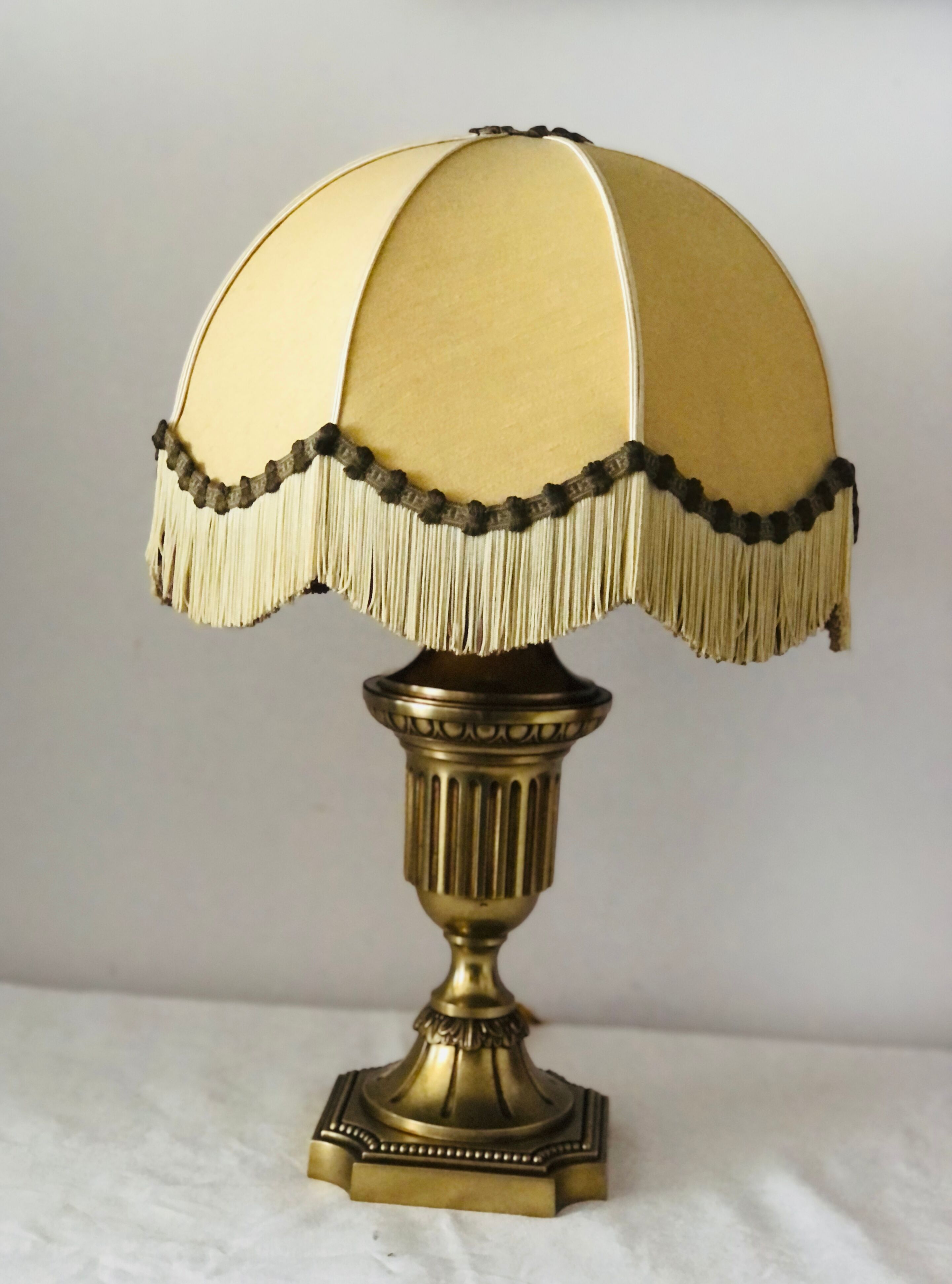 Lamp foot in retro American bronze vintage year 50.