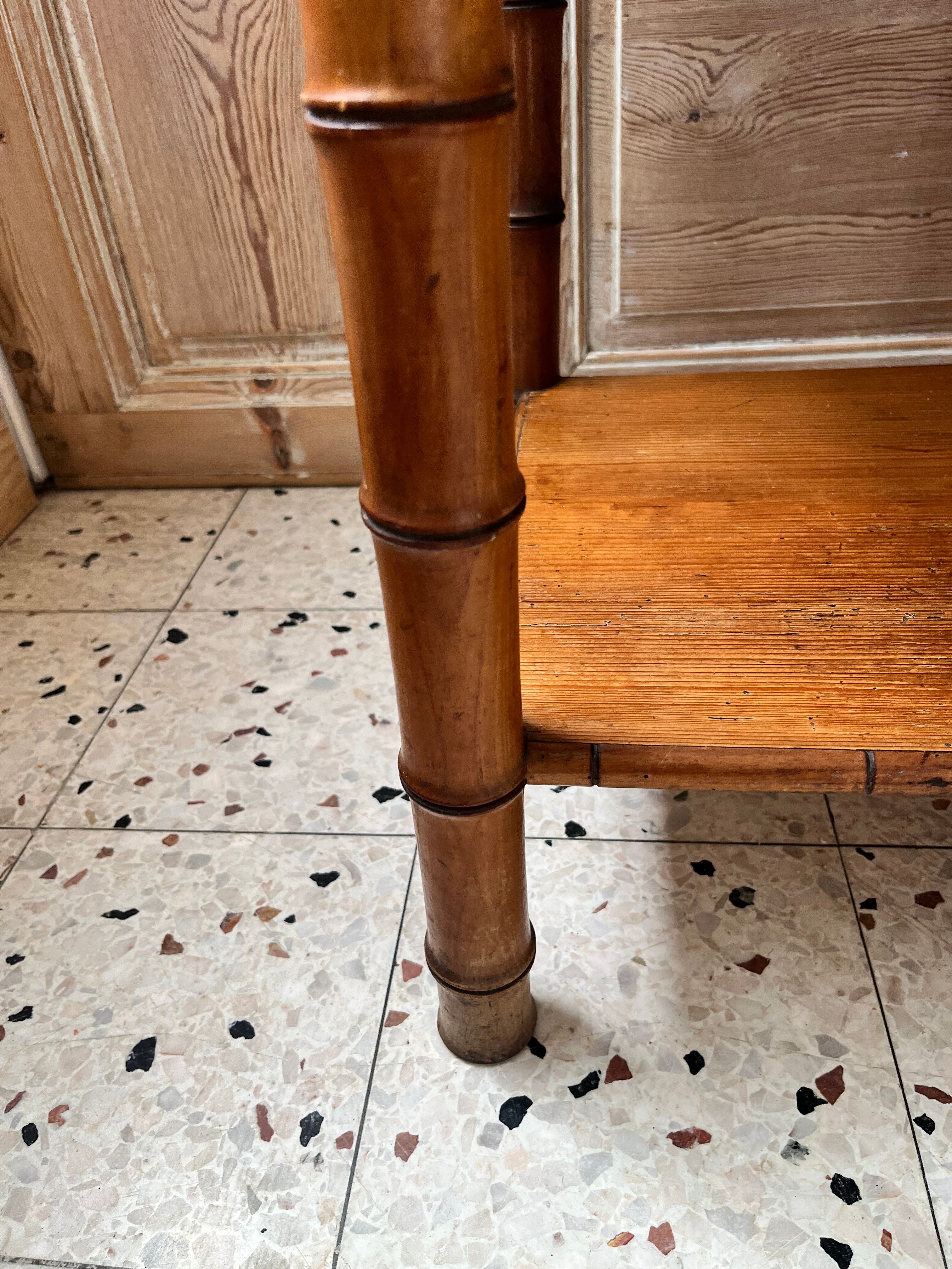 Bedside table