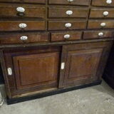 Drawer cabinet