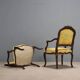 Fauteuils anciens style baroque en noyer sculpté XIX-XX siècle