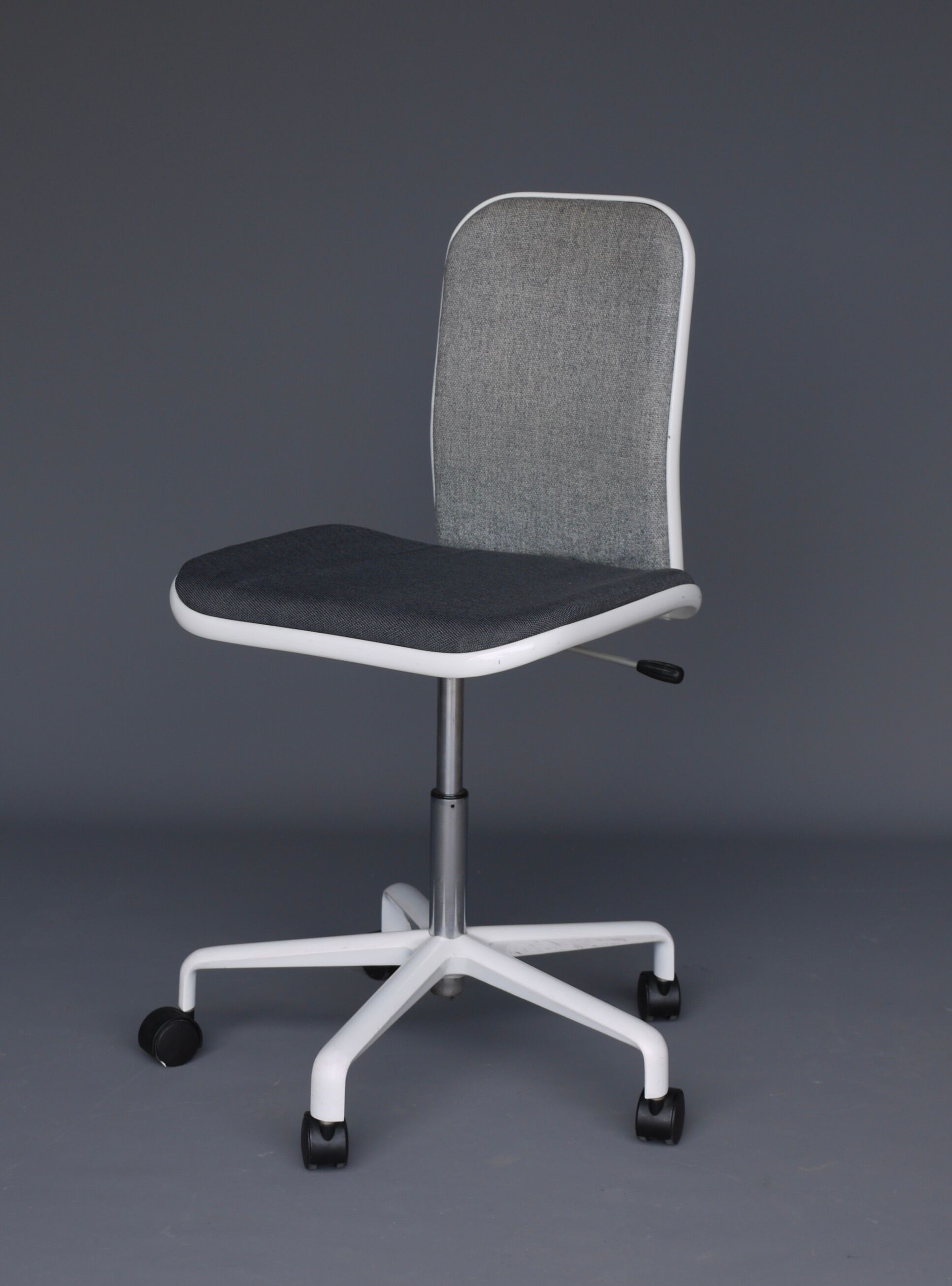 Supporto vintage office chair by Fred Scott for Hille 1980s