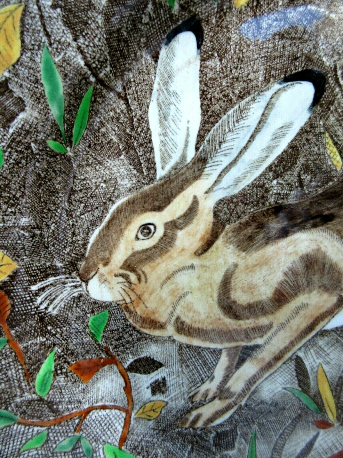 Plate signed gien, rambouillet model: the rabbit