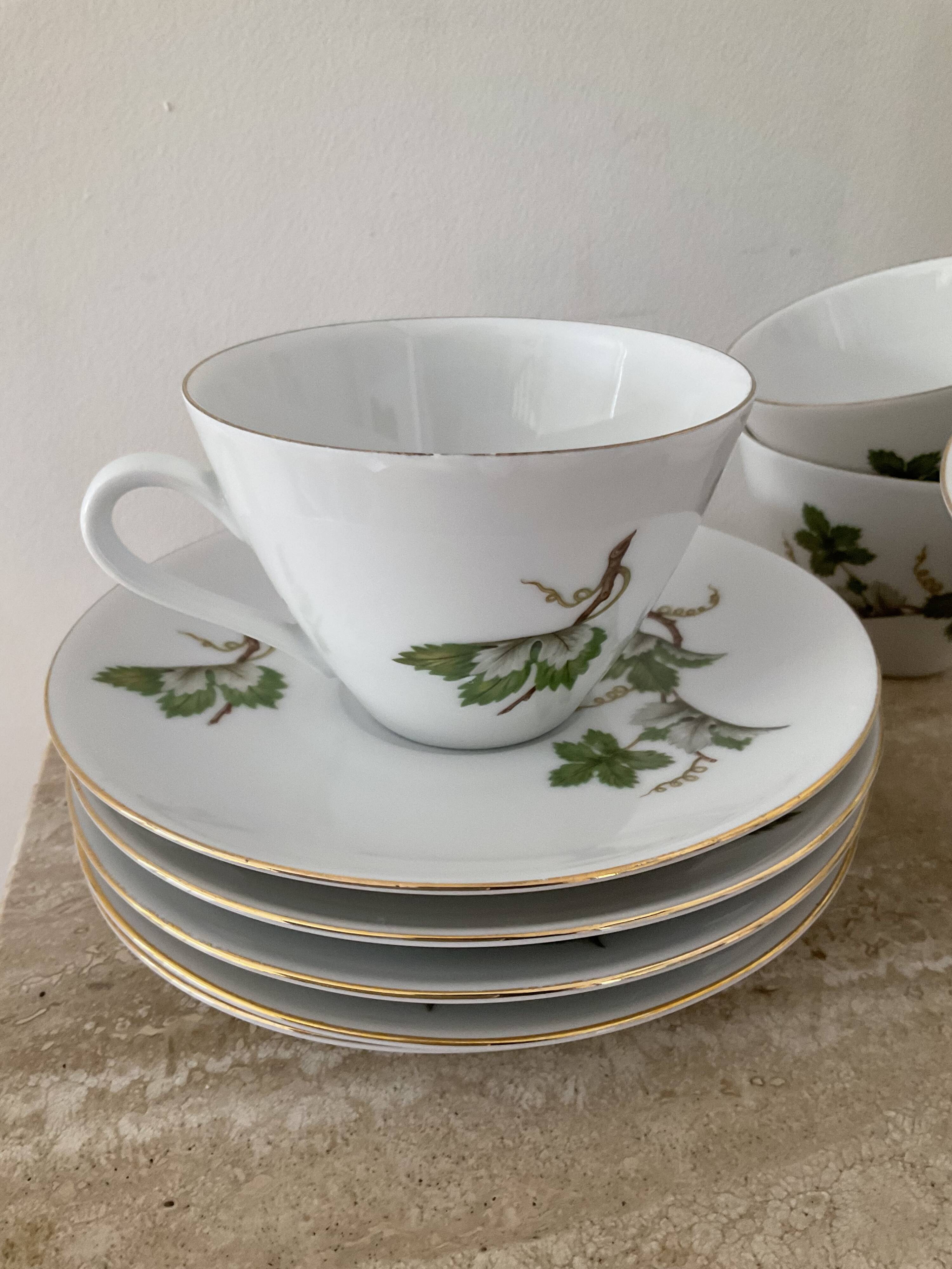 Vintage porcelain herbarium service 6 cups with plates