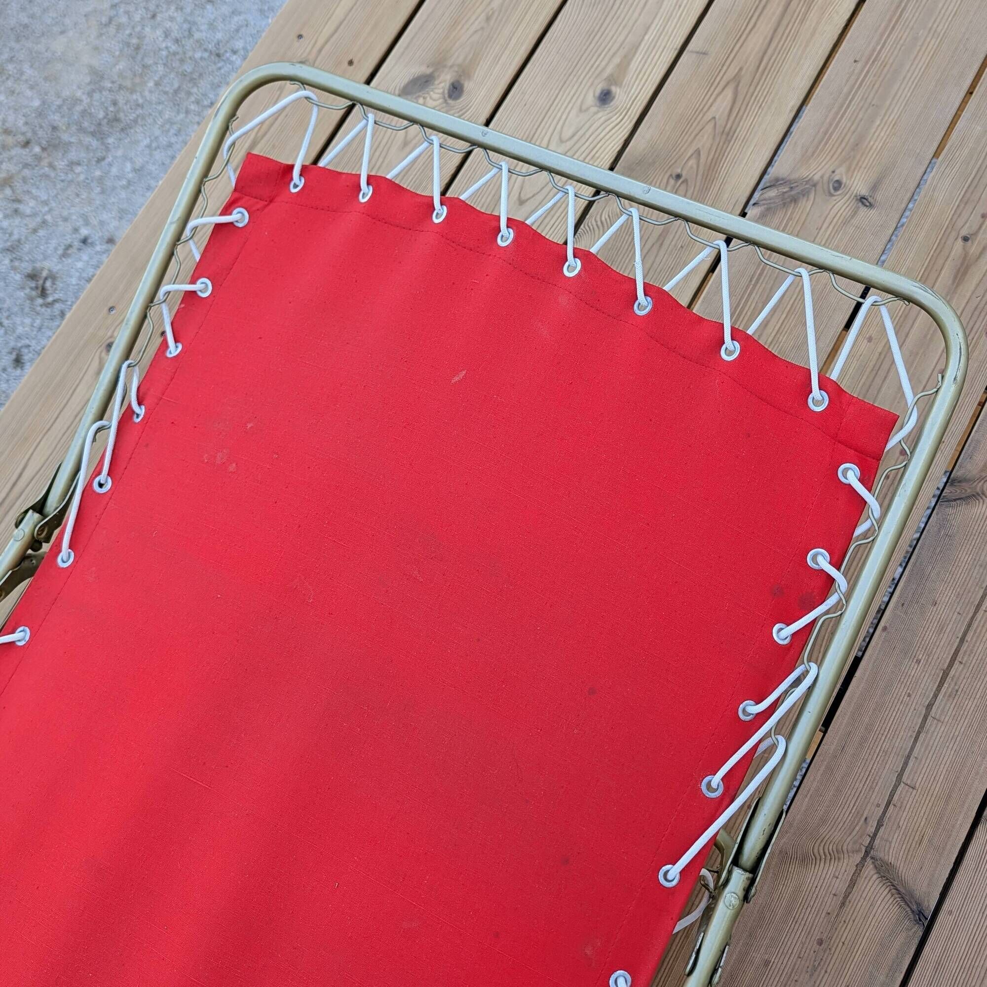 Metal and canvas camp bed