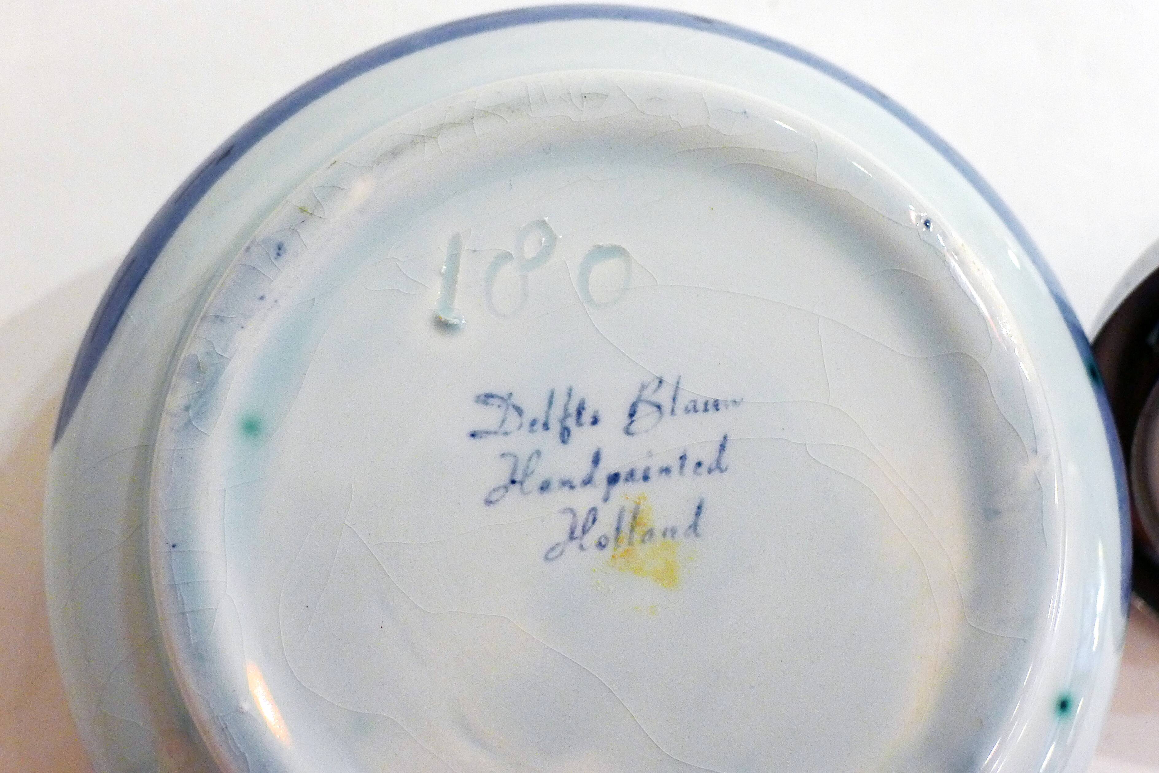 Blue Delft ashtray with lid