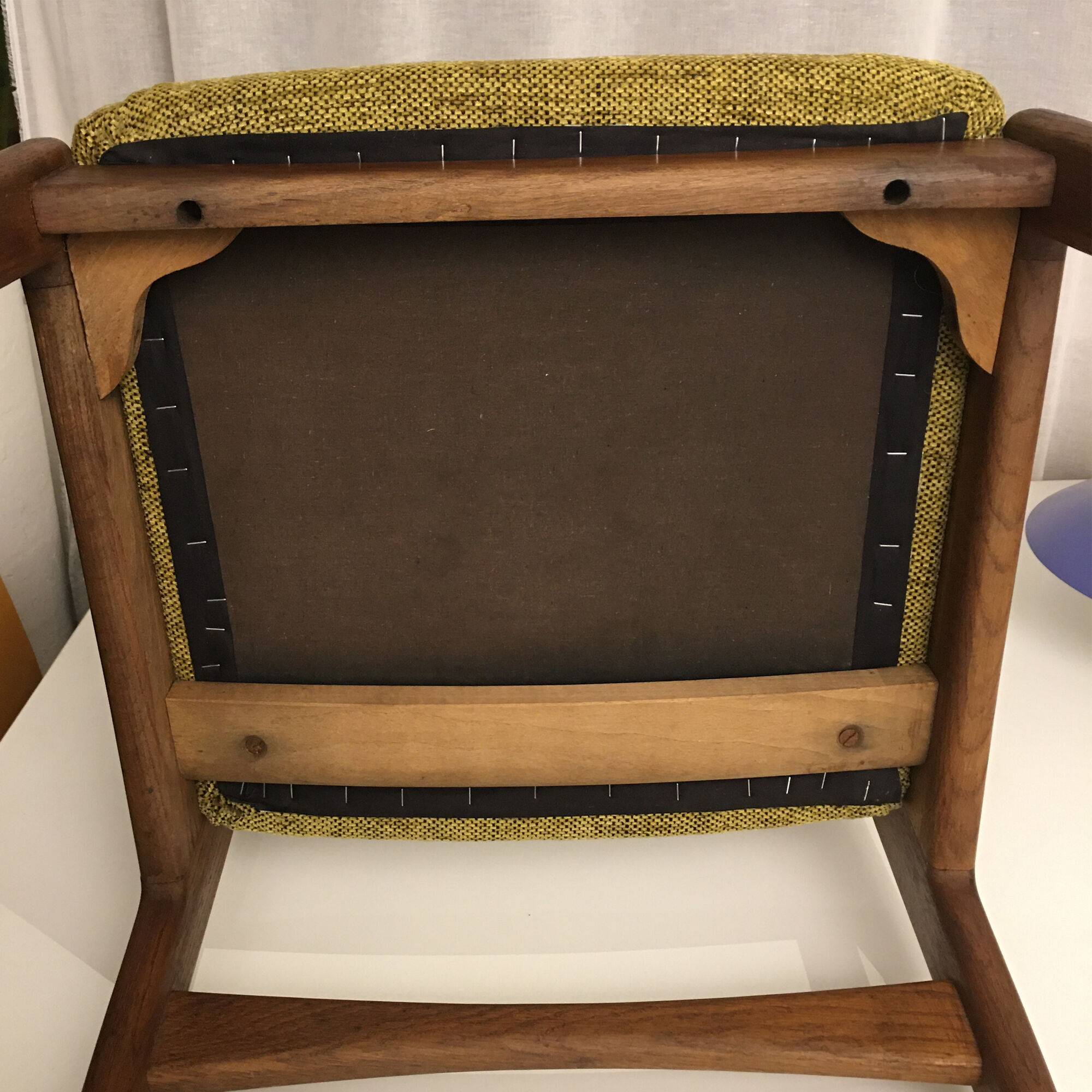 Chaise en chêne massif, danoise, années 60