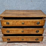 Louis XVI period chest of drawers in marquetry on mahogany background around 1780