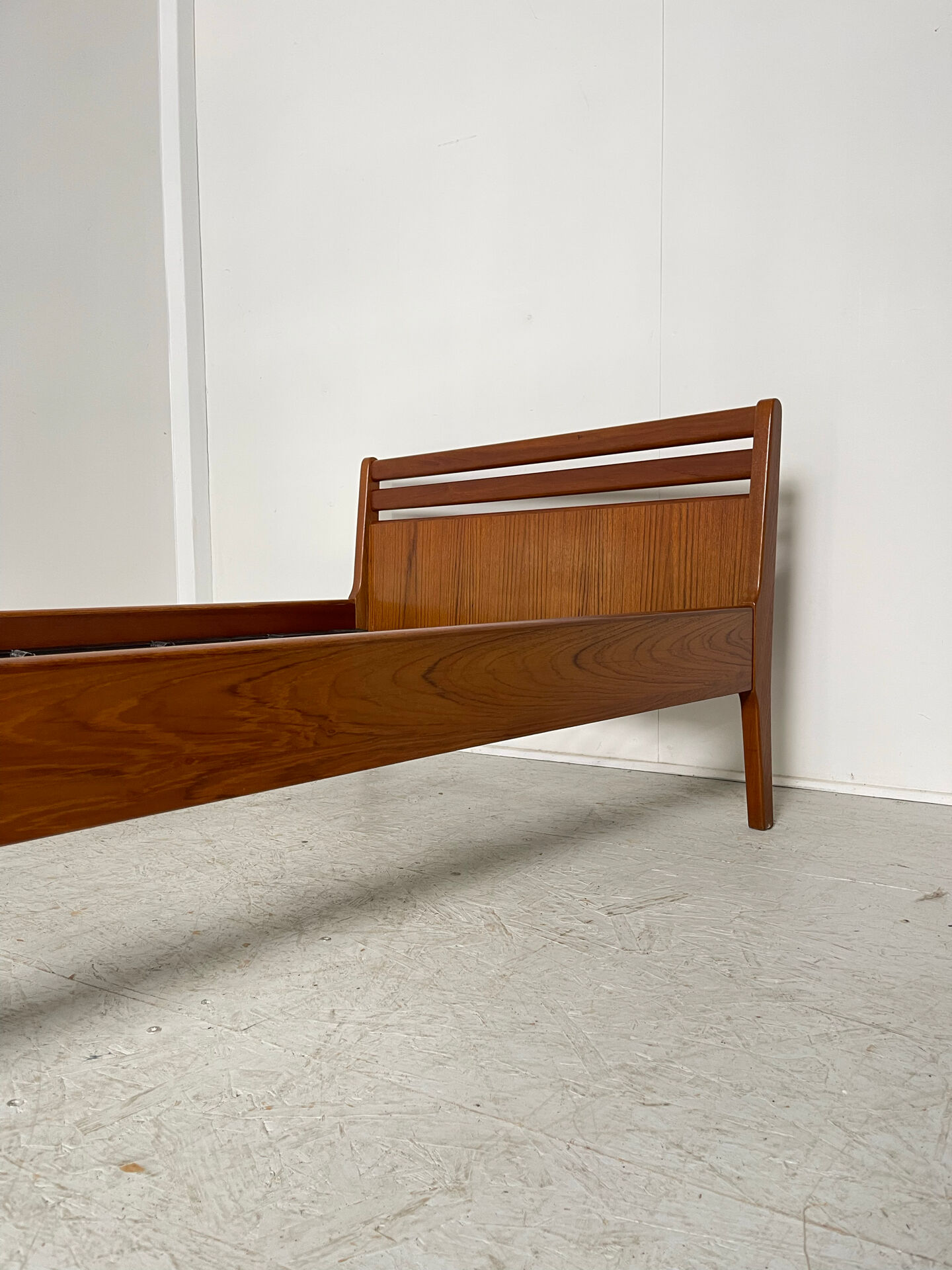 Teak bed 1960
