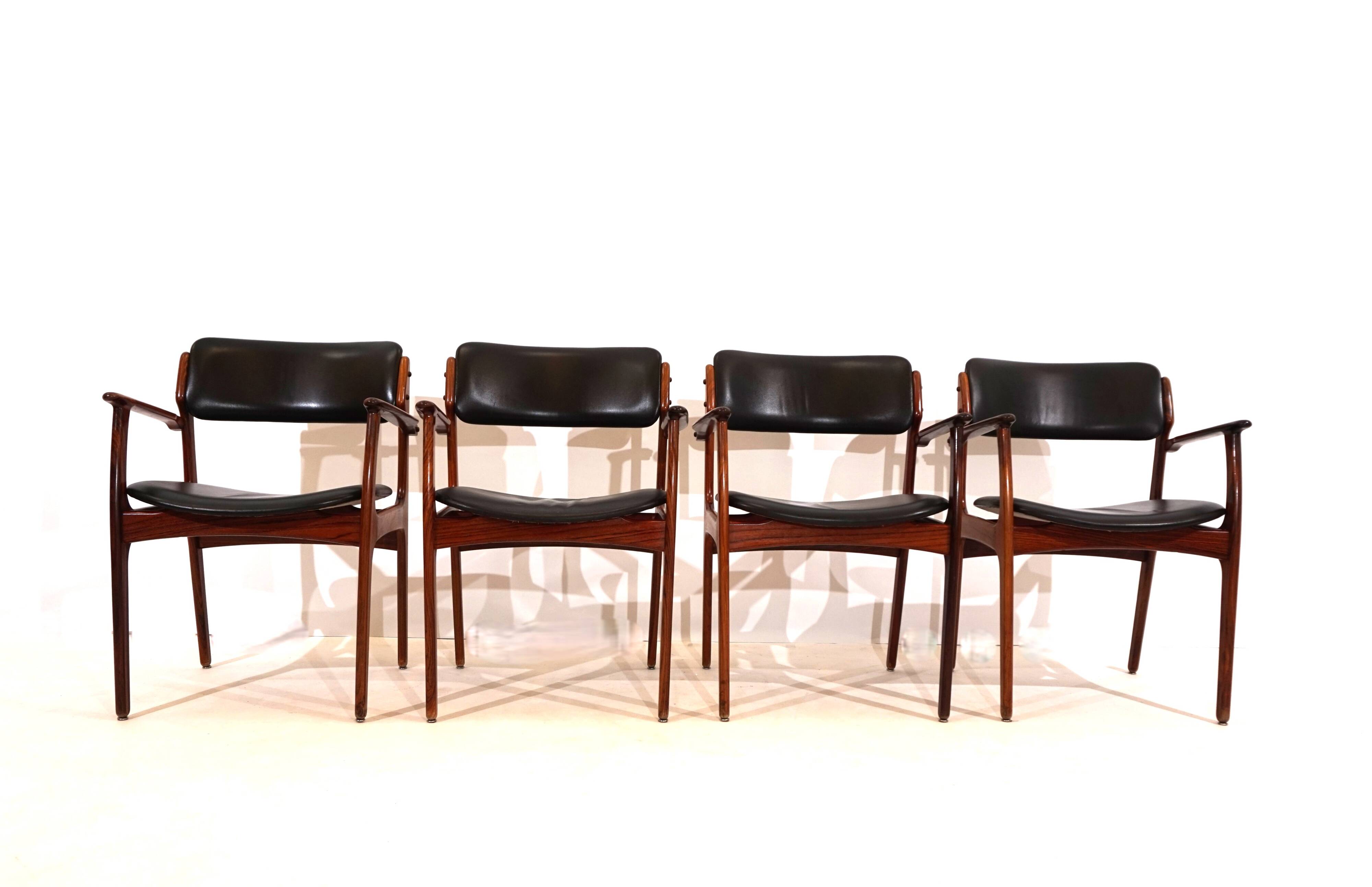 Erik Buck lot de 4 chaises de salle à manger en palissandre OD 50 pour OD Mobler