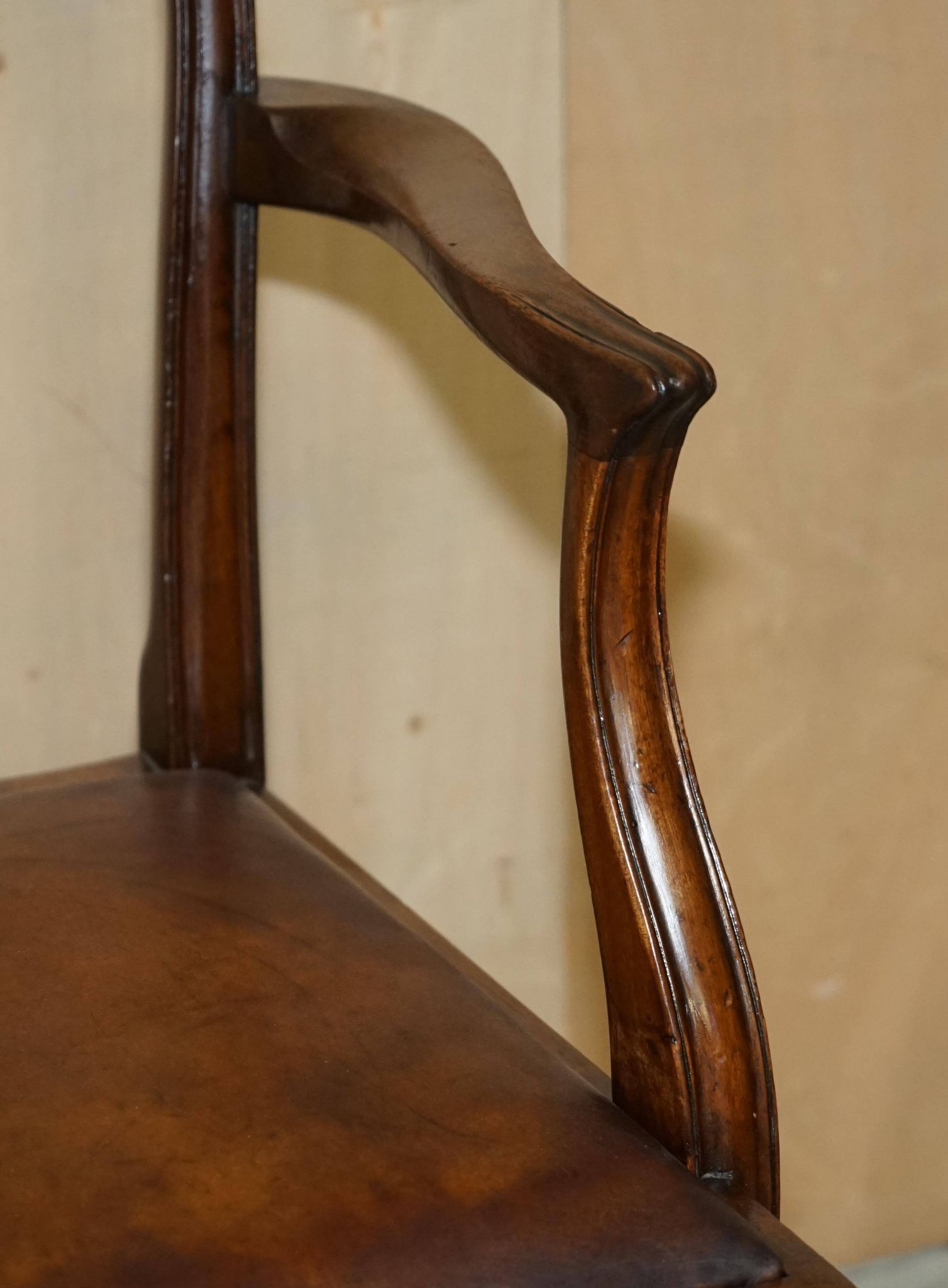 Antique George Hepplewhite captain's chair 1880 leather