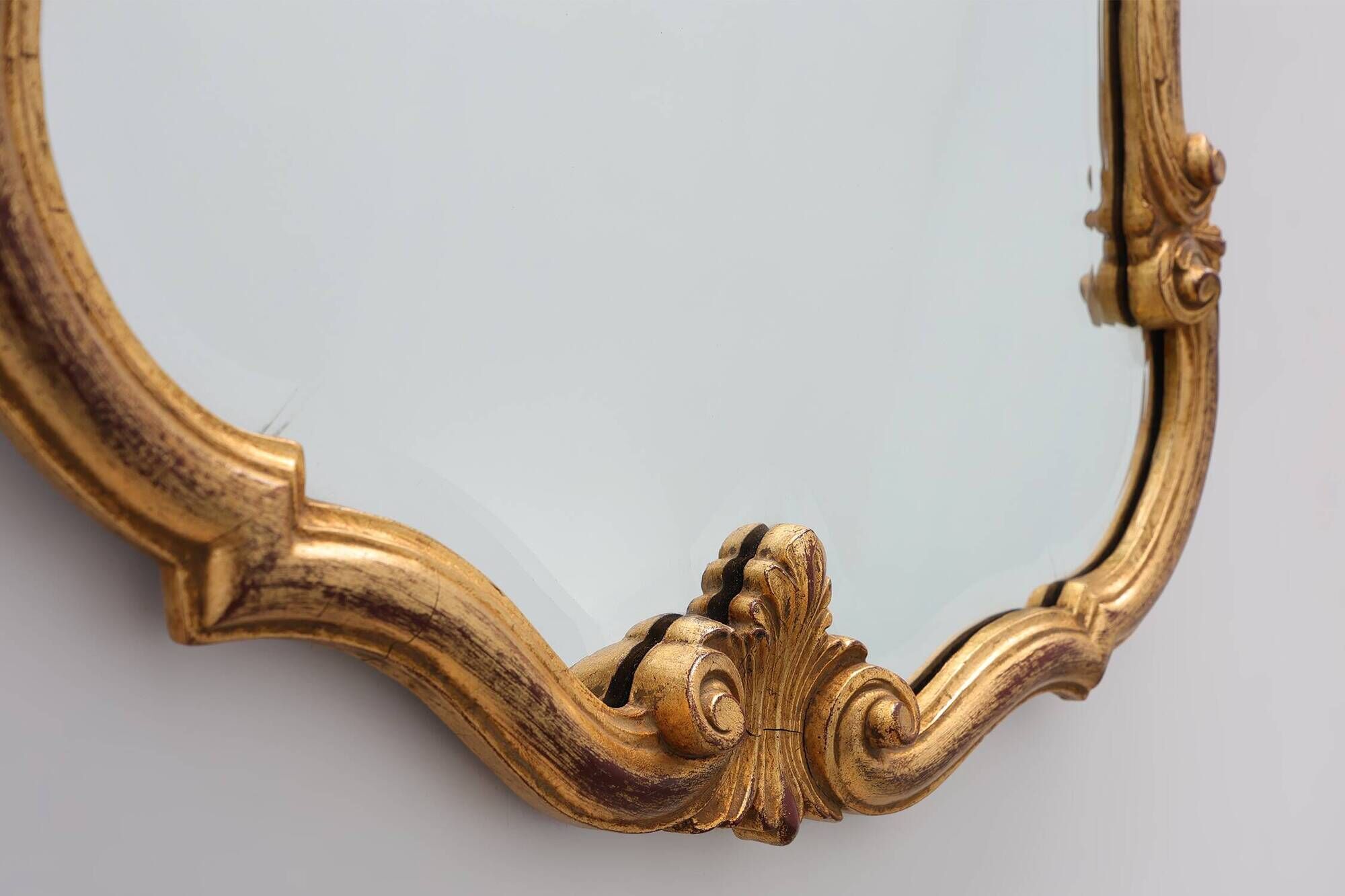 Florentine Style Giltwood Mirror with Acanthus Crest and Bevelled Glass, It