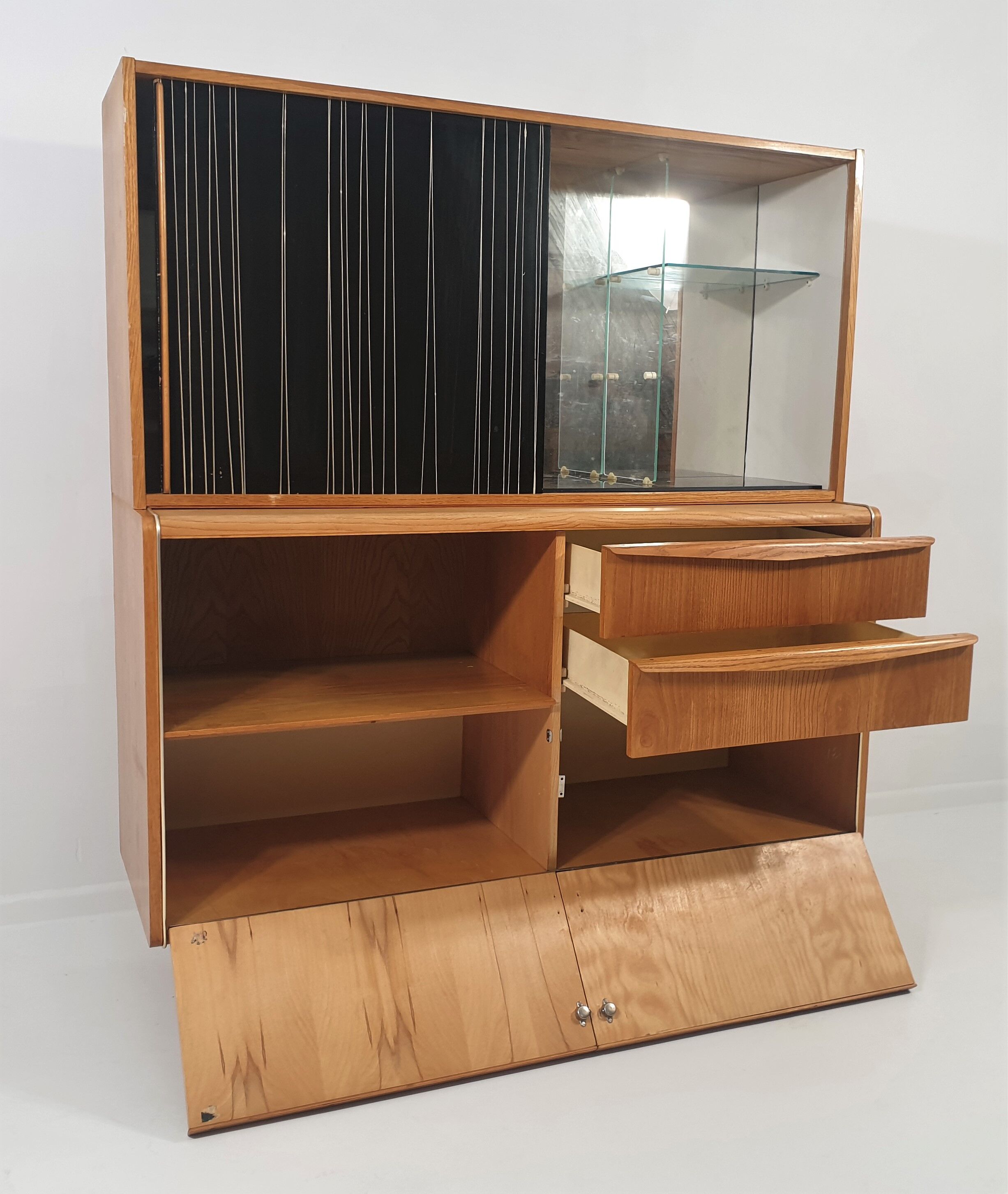Enfilade de Hubert Nepozitek & Bohumil Landsman pour Jitona, années 1960