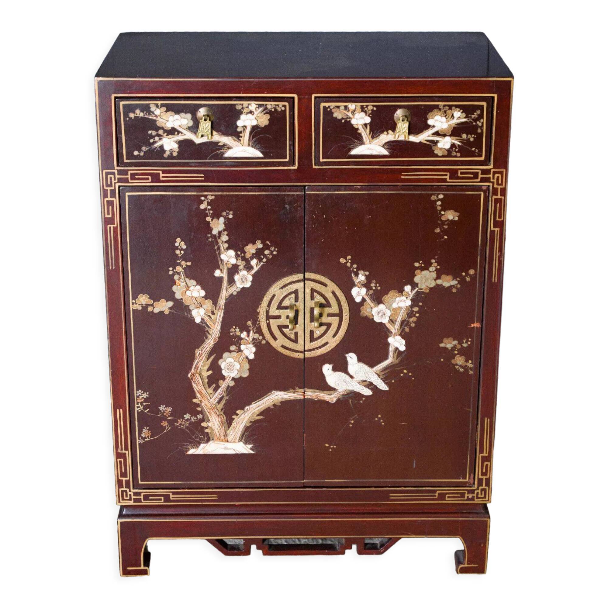 Chinese furniture XXth Red lacquer Decor of branches and birds