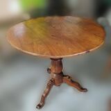 Guéridon 3 pieds en bois fruitier massif