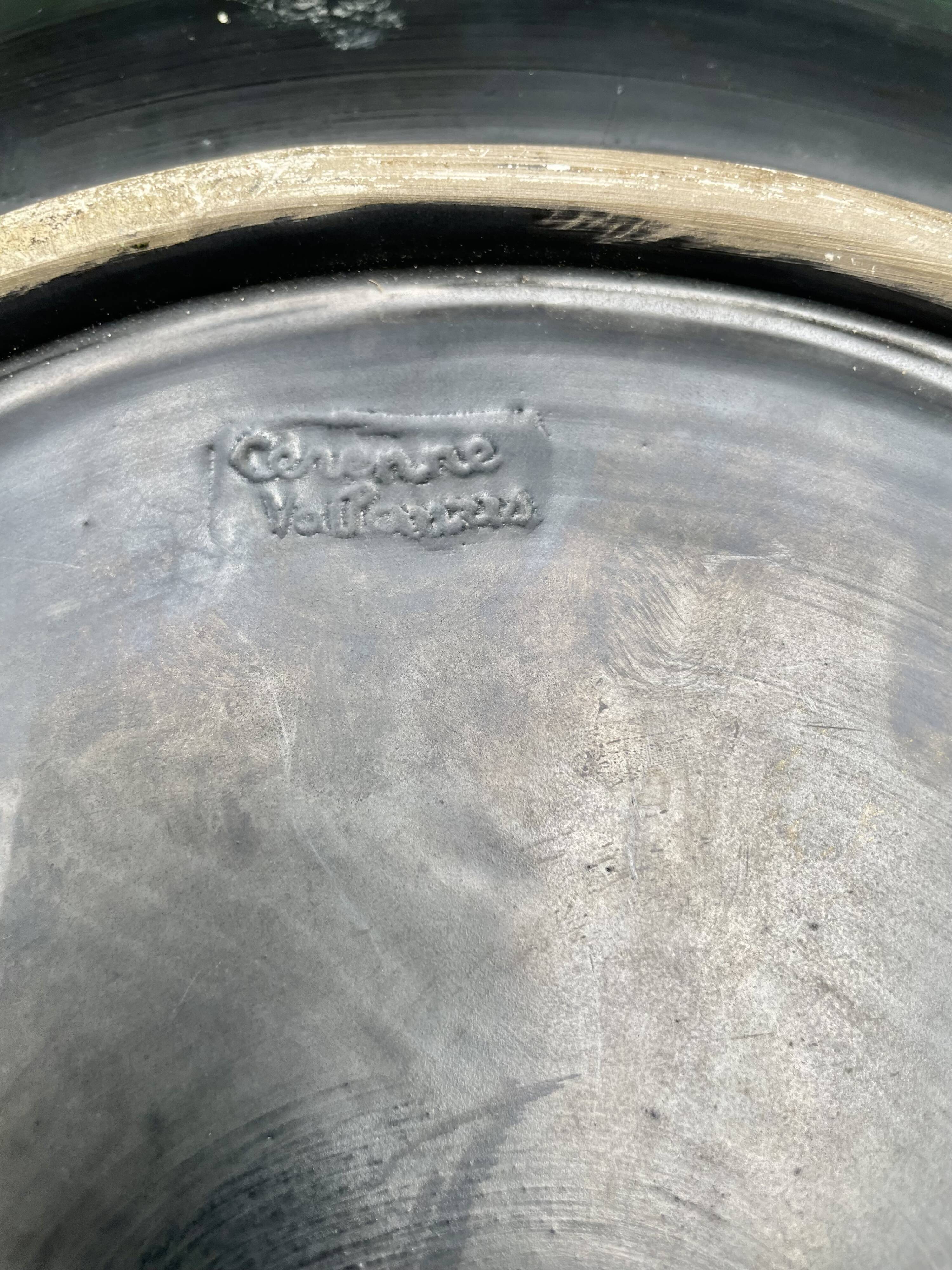 Large oyster or shellfish dish signed cérenne