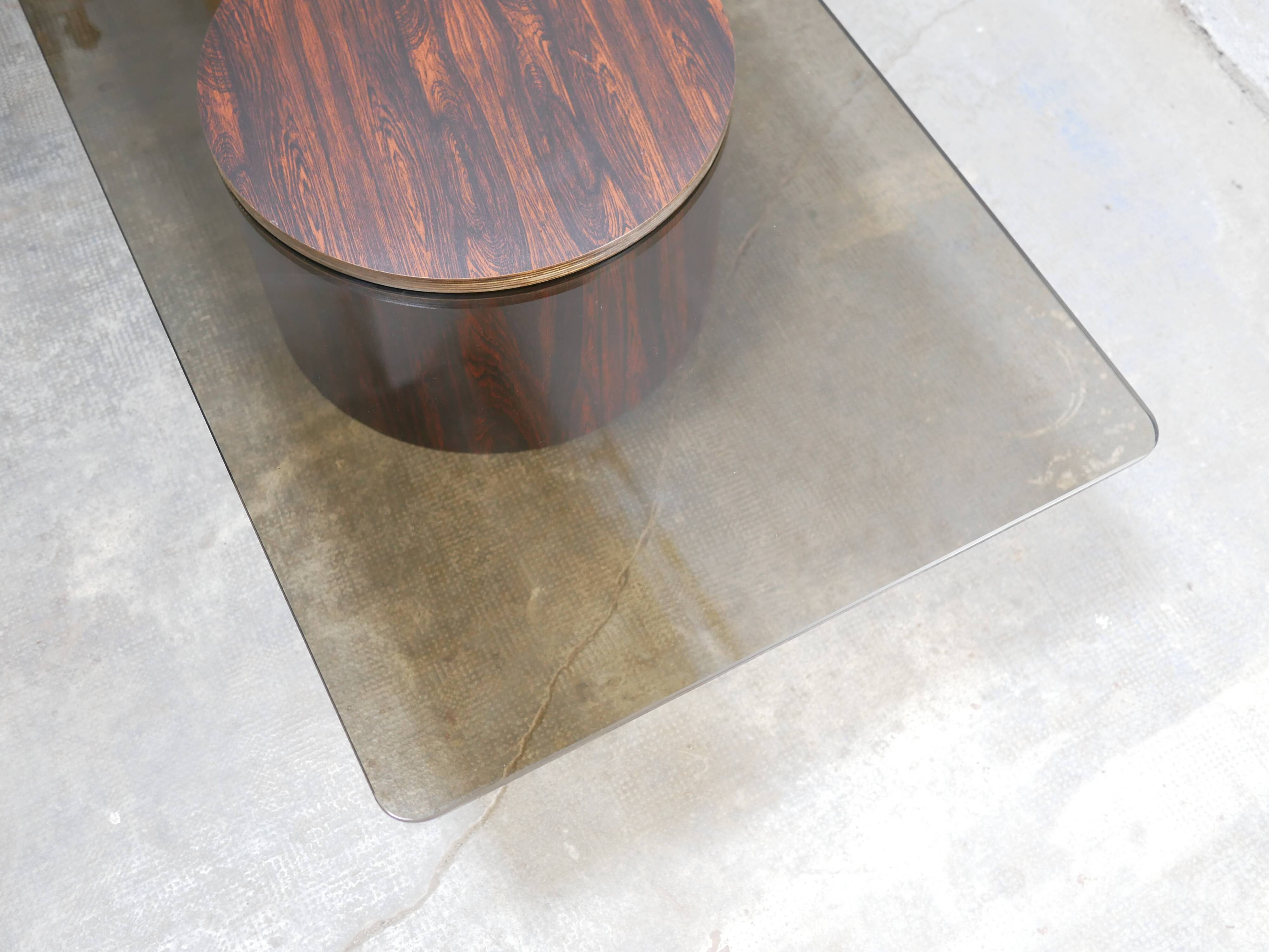 Table basse vintage en palissandre et verre