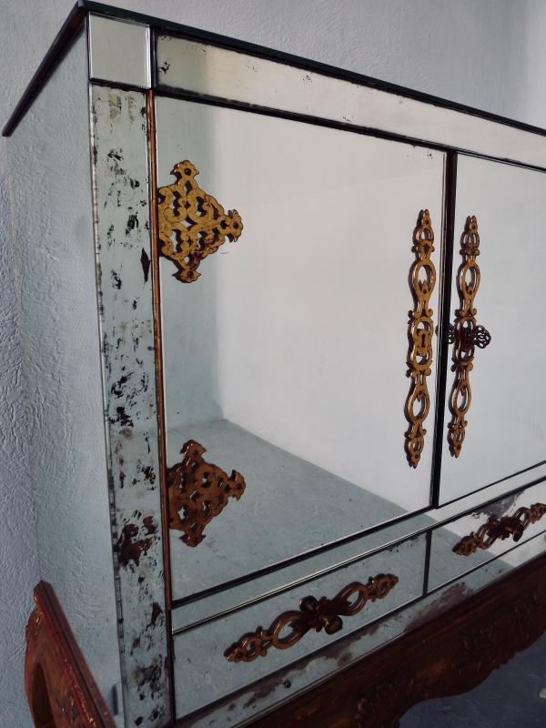 Meuble bar baroque italien