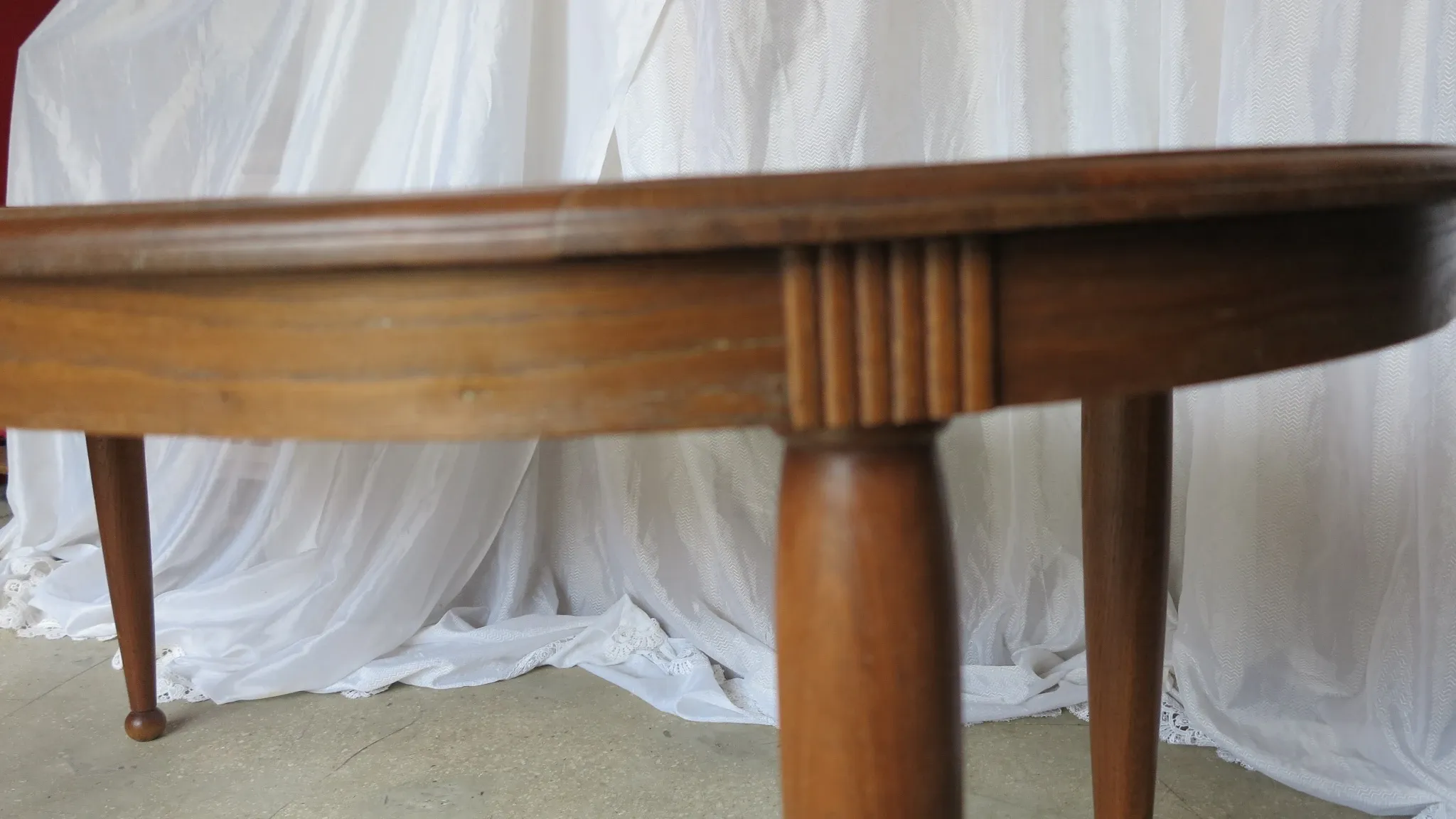 Table de salle à manger années 40