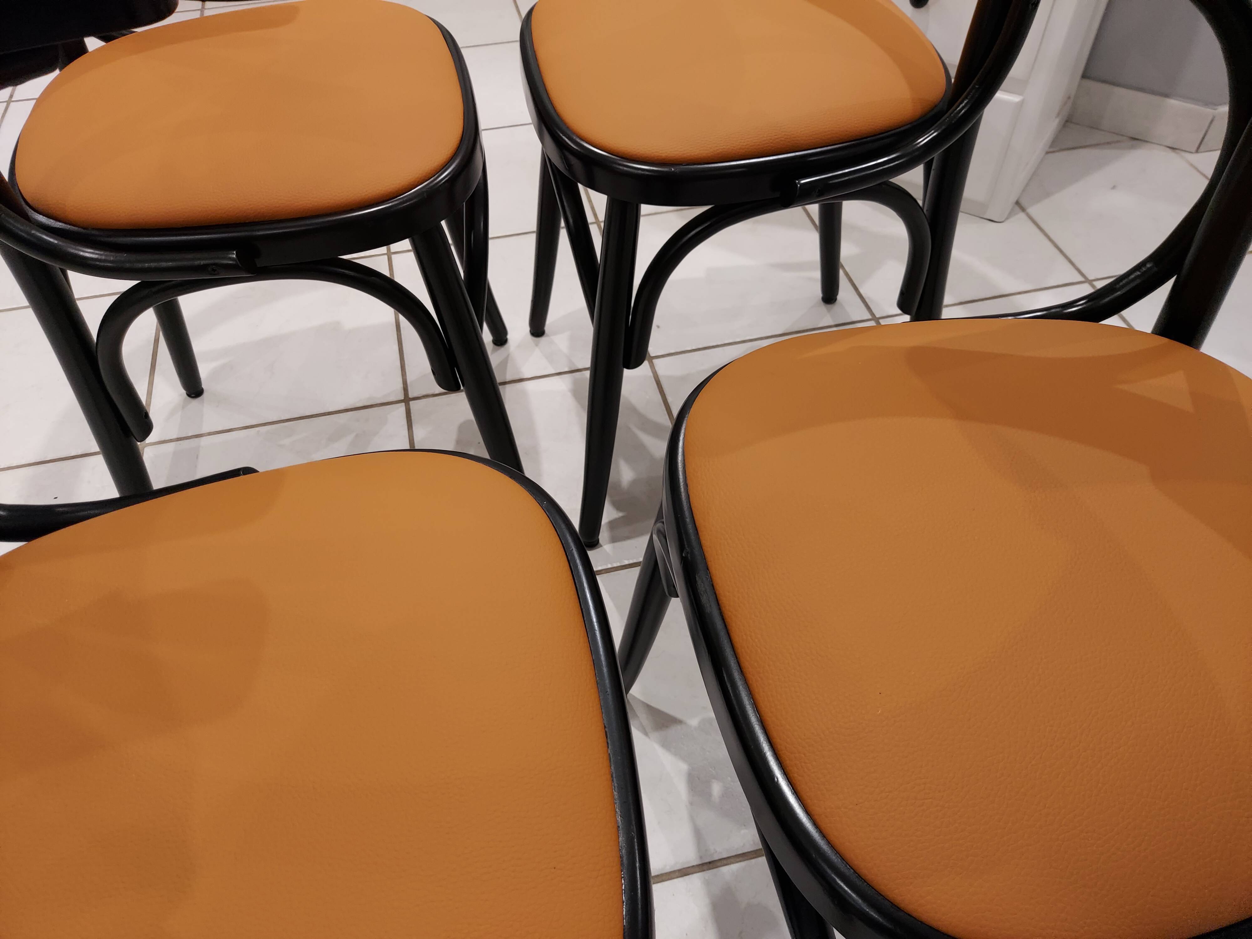 Suite of 4 chairs vintage bistrot 1960s