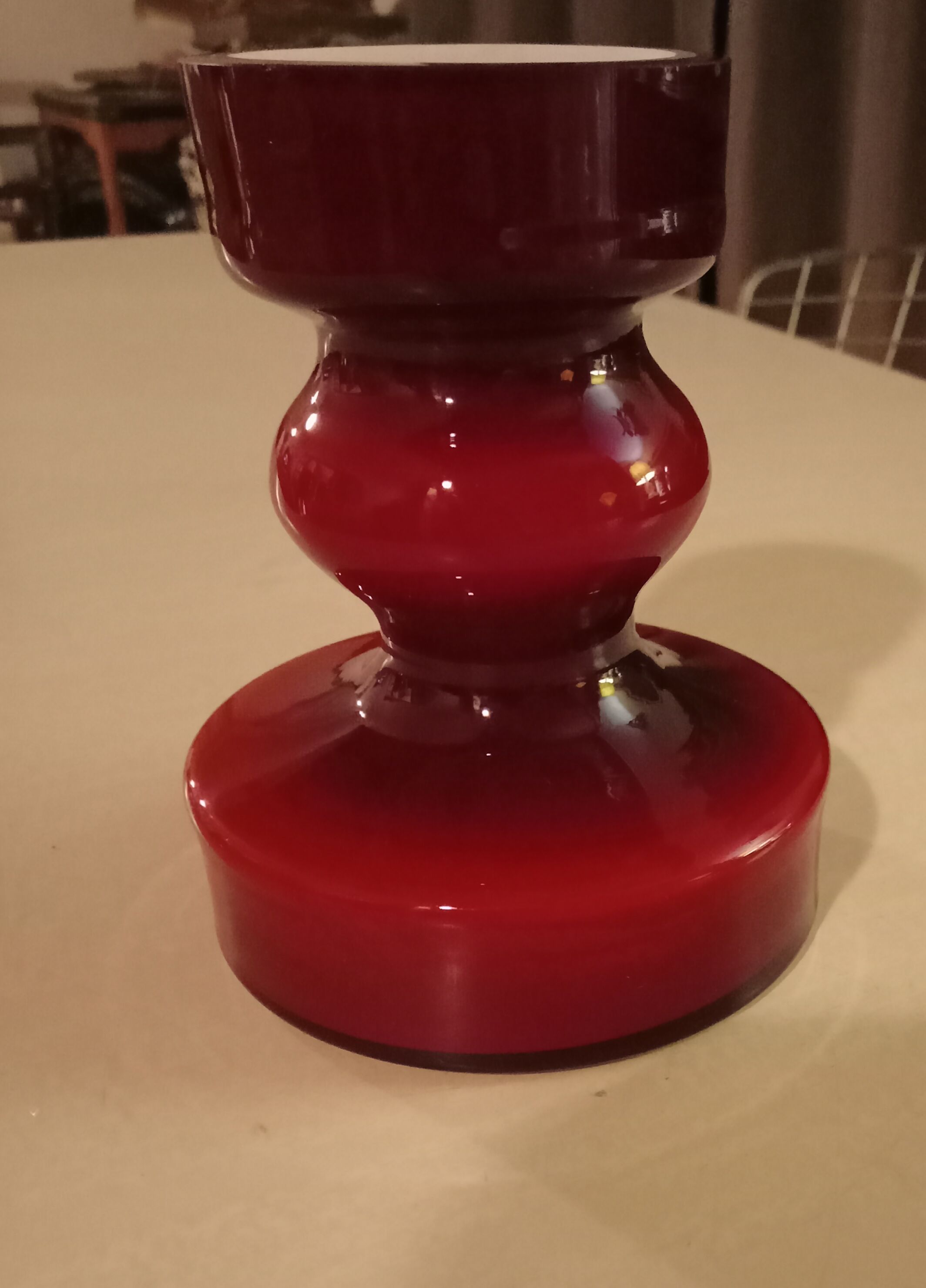 Glass vase or candle holder