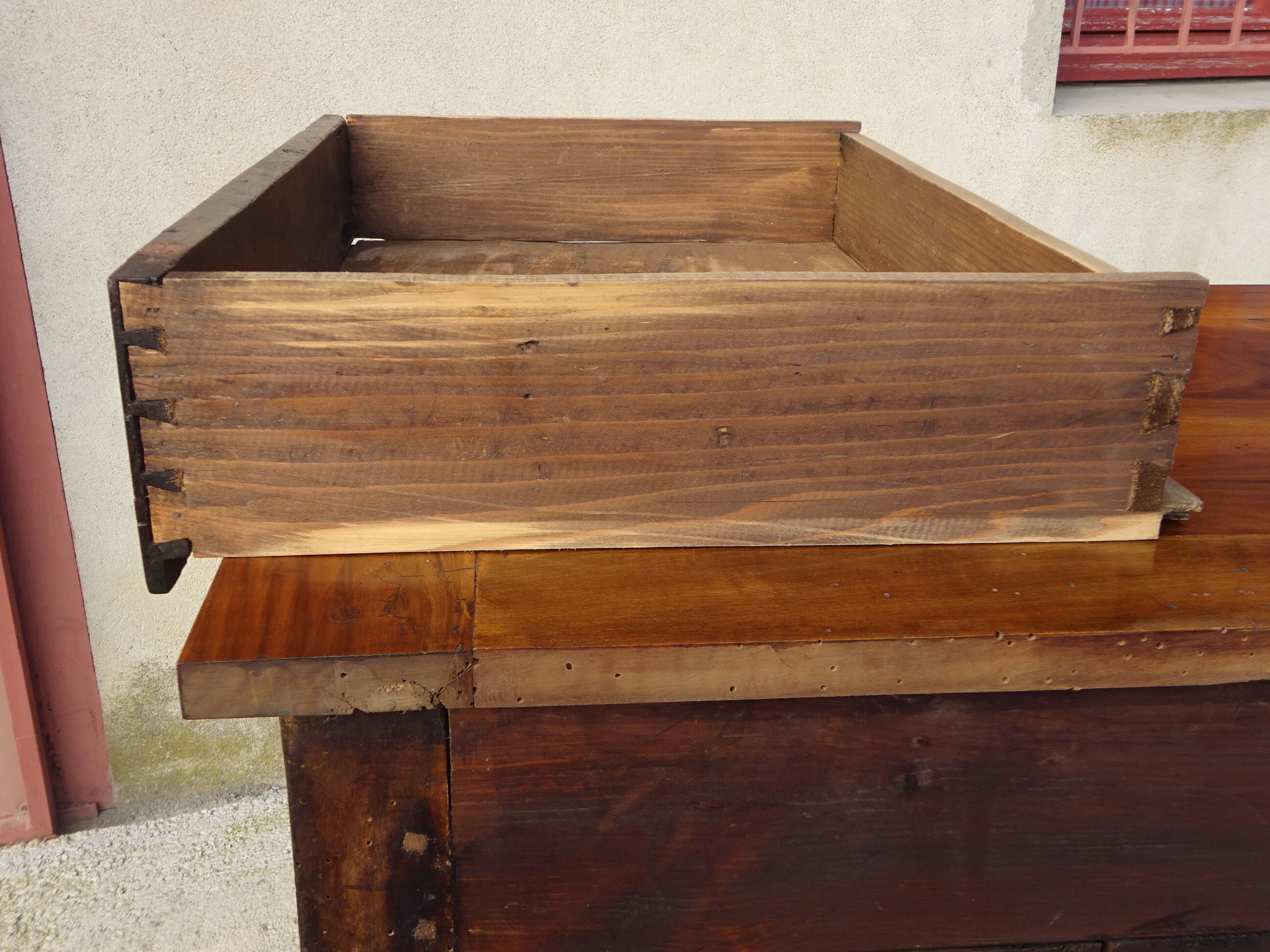 Empire jam maker in solid walnut