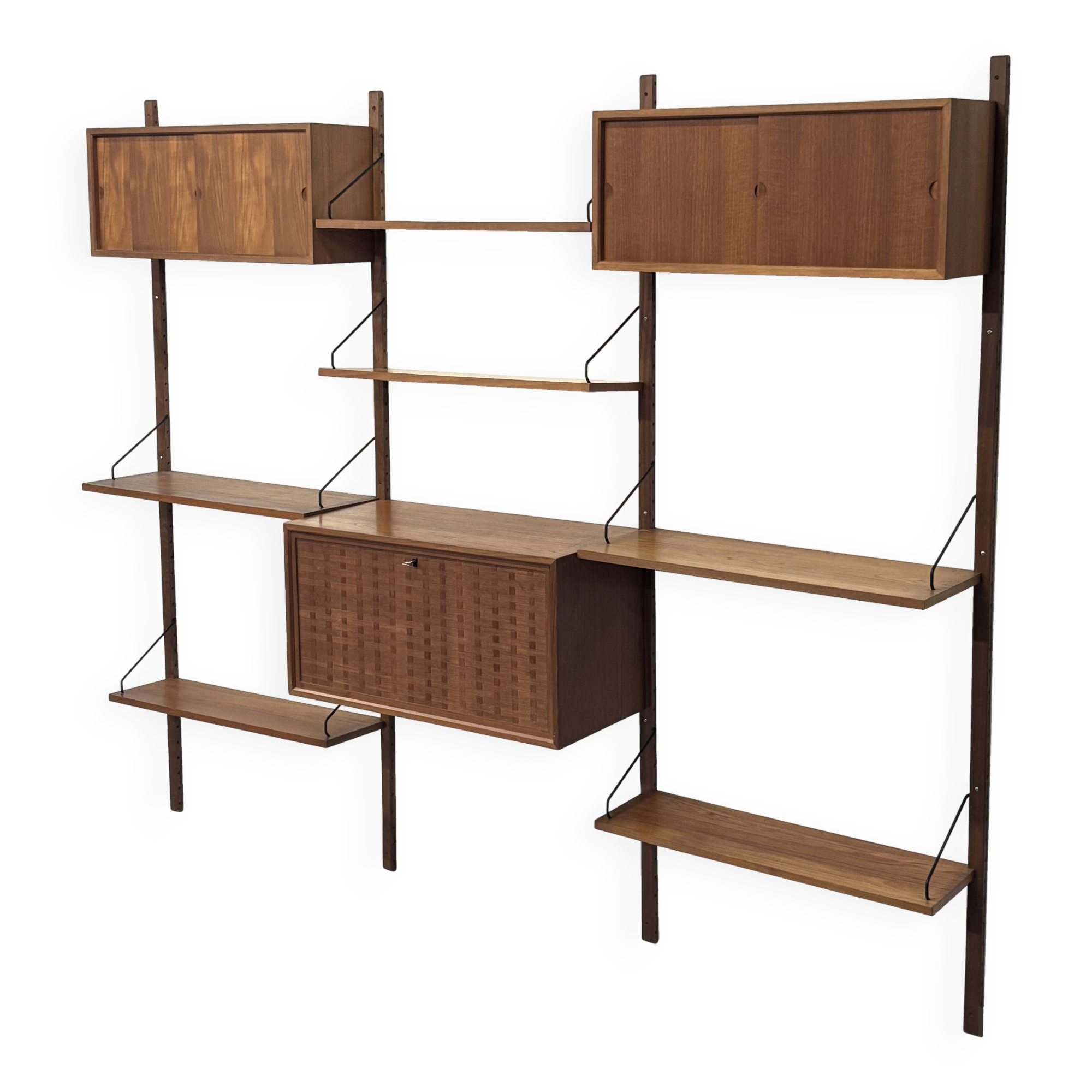 Vintage wall system Poul Cadovius Cado Design