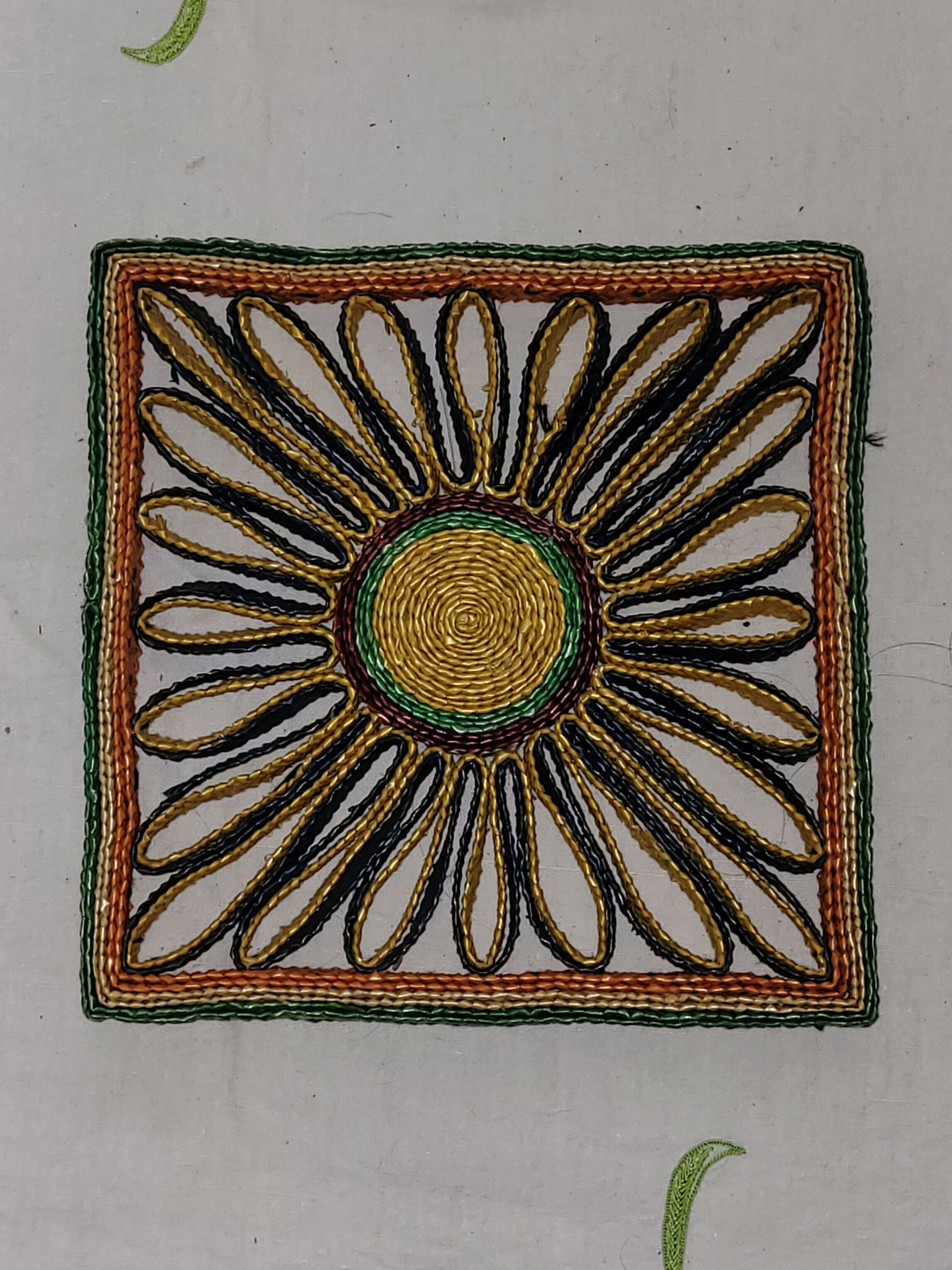 Straw square trivia - vintage