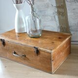 Coffre de voyage en bois