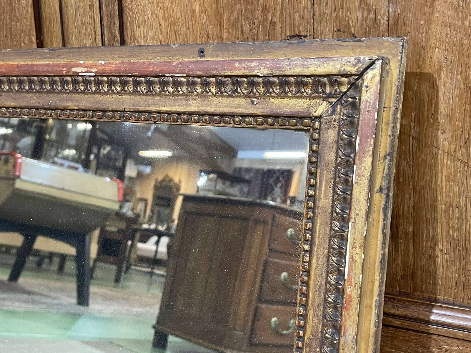 18th-century gilded wooden mirror