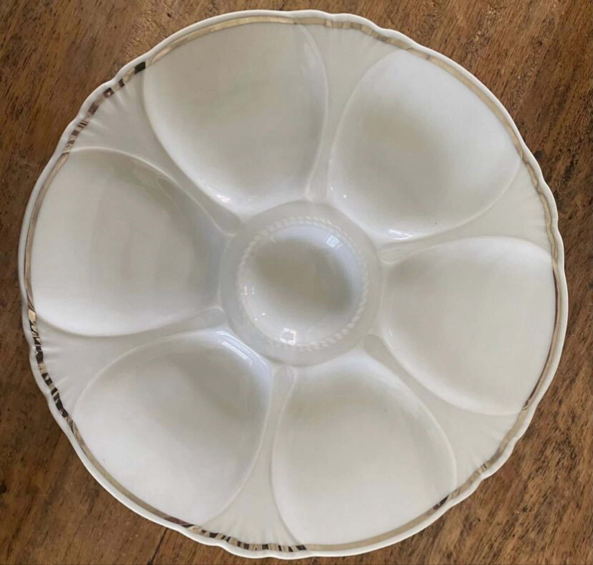 Set of 6 oyster plates