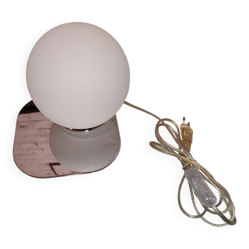 Lampe globe blanche rétro space age base chromée. Philips
