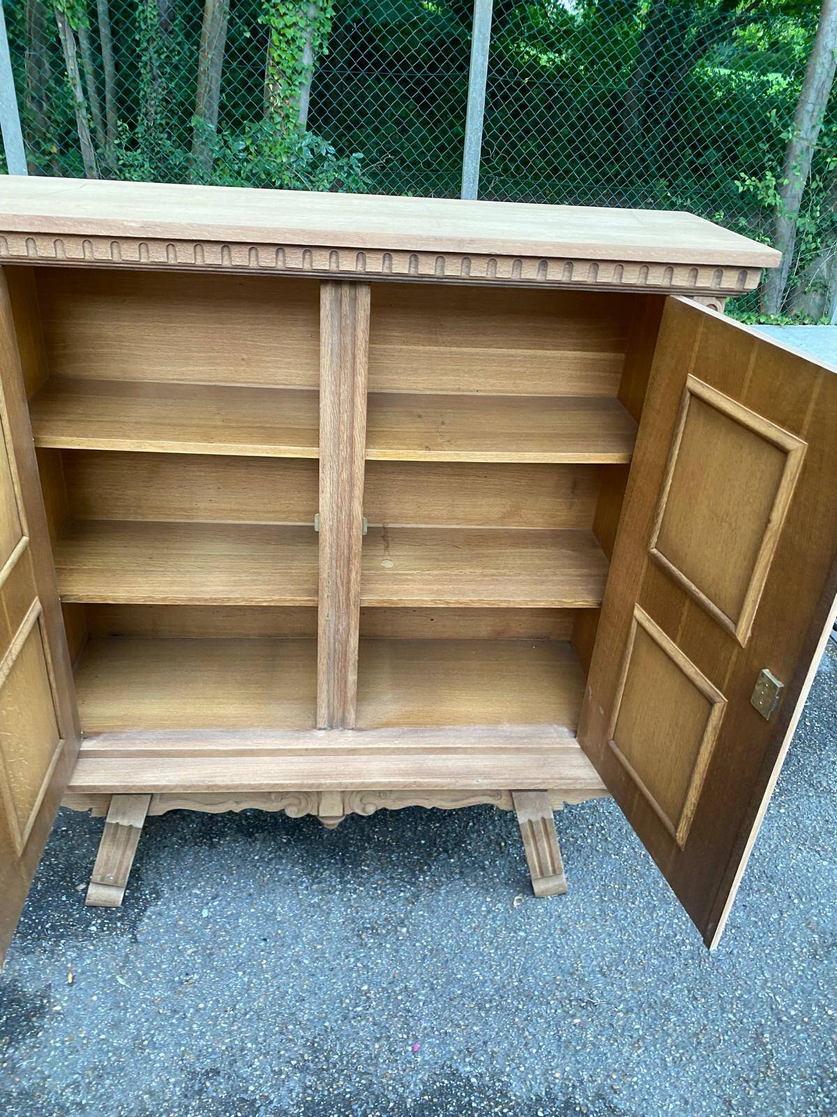 Buffet armoire renaissance espagnole rénovée en chêne 1930