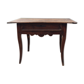 Rectangular walnut table