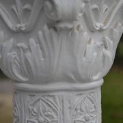 2 old plaster columns